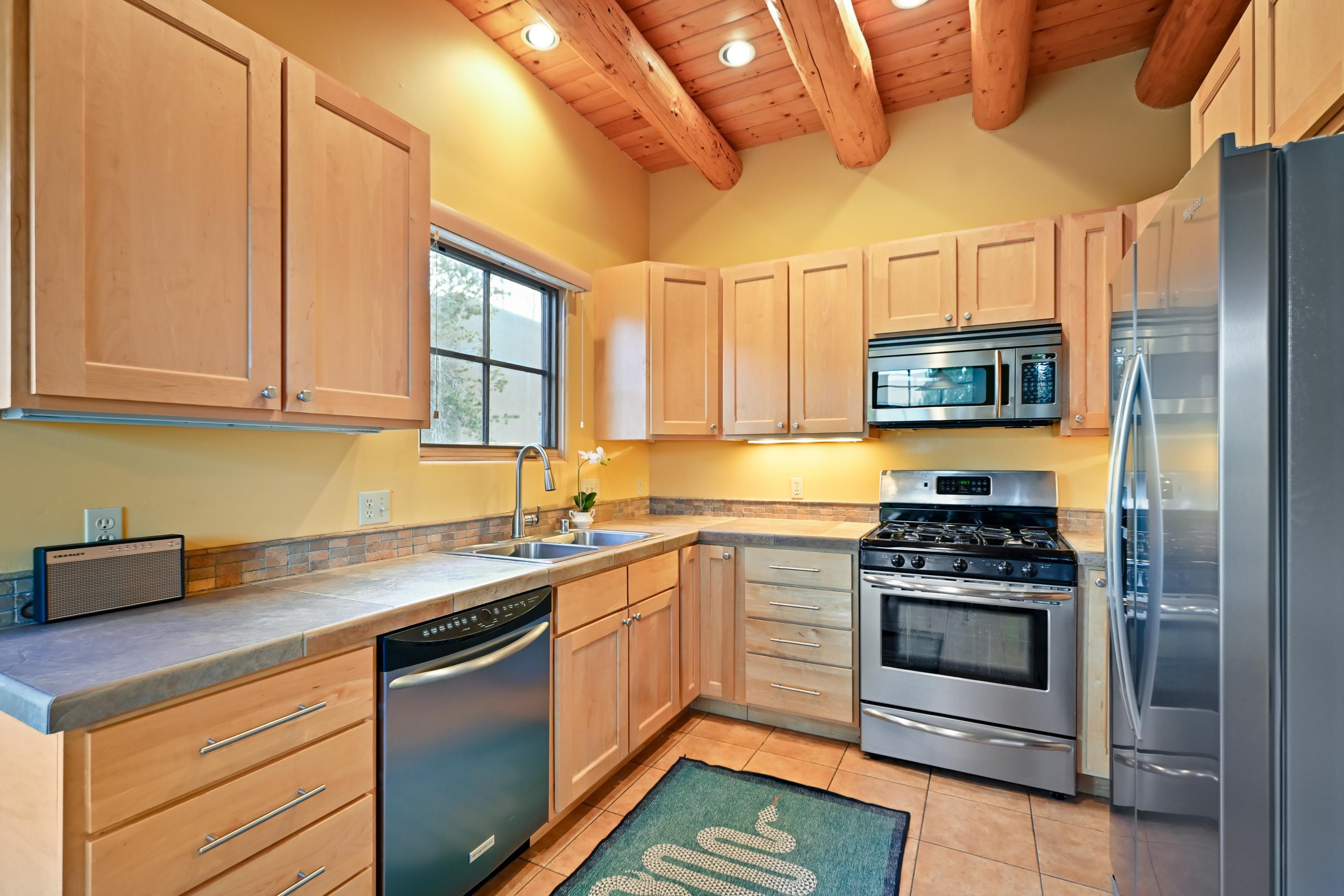 1040 Calle Palomita Unit: 11