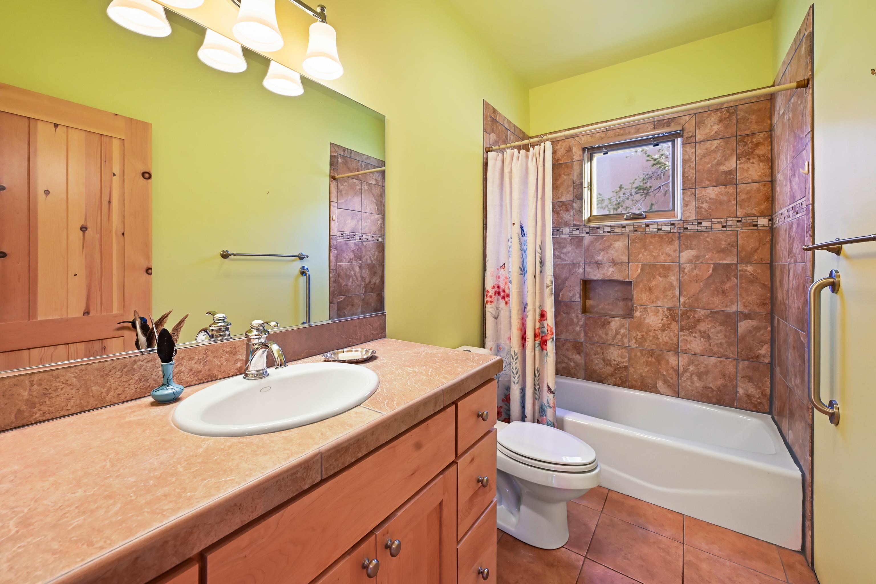 1040 Calle Palomita Unit: 11