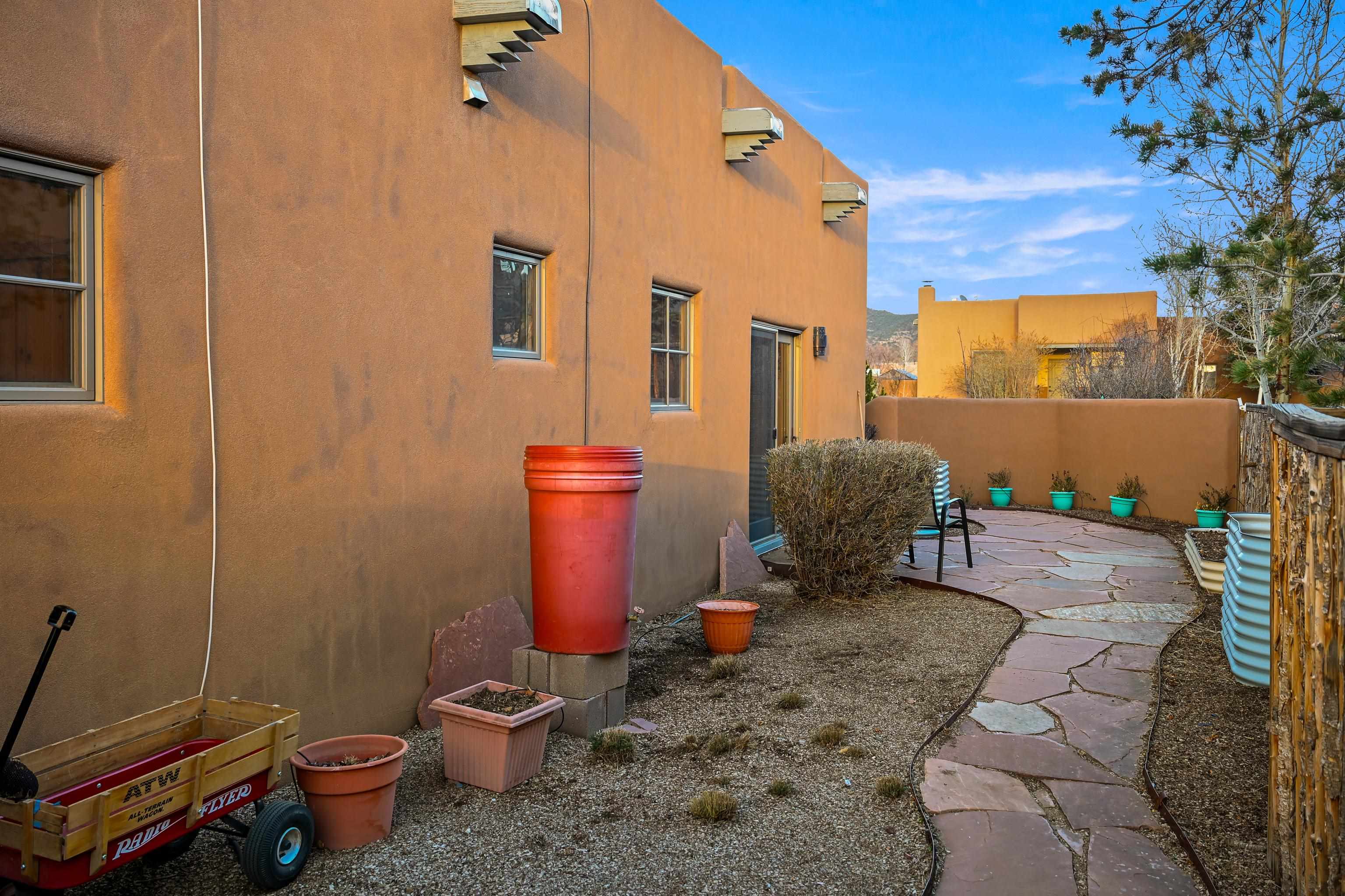 1040 Calle Palomita Unit: 11