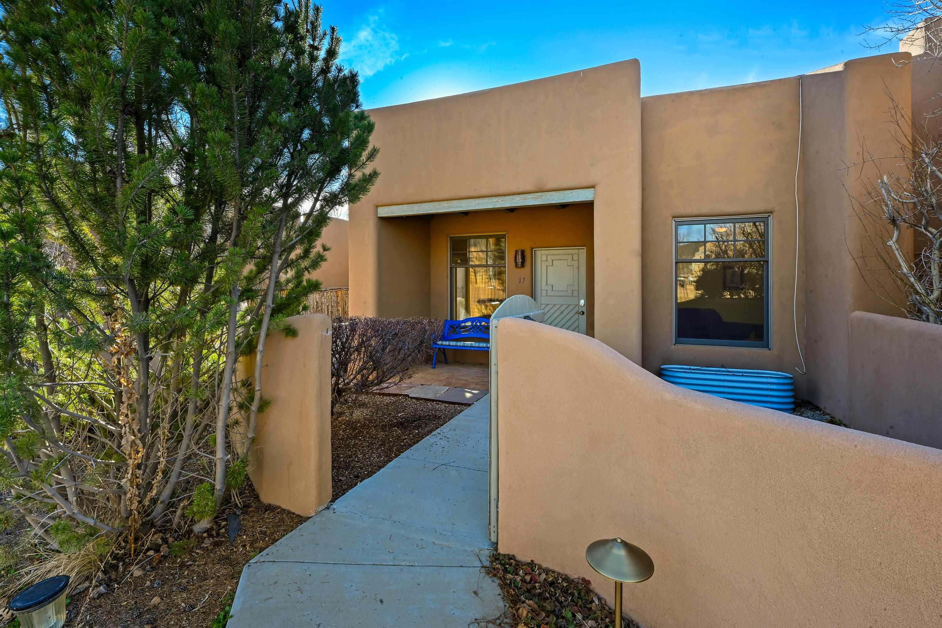 1040 Calle Palomita Unit: 11
