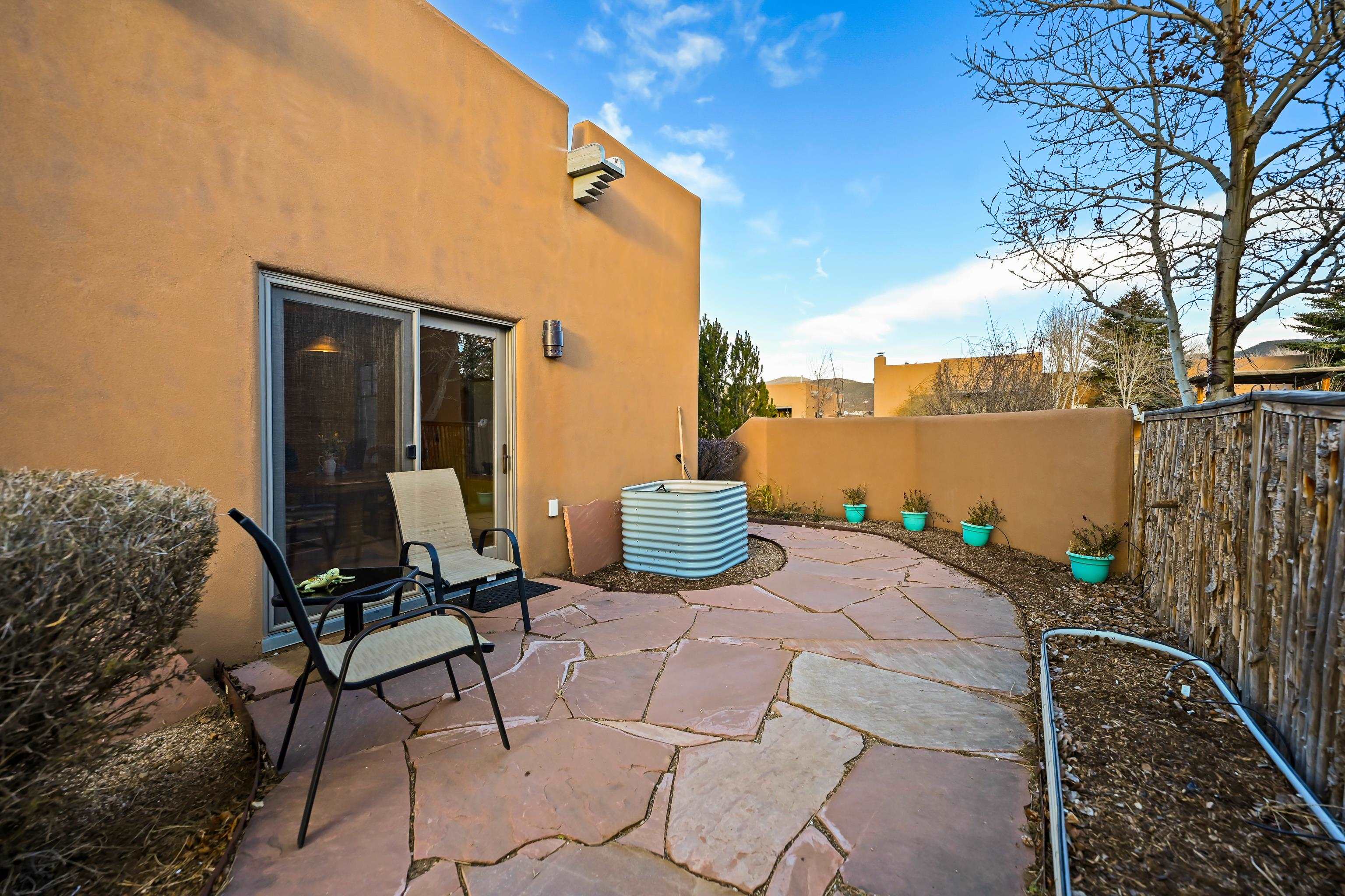 1040 Calle Palomita Unit: 11