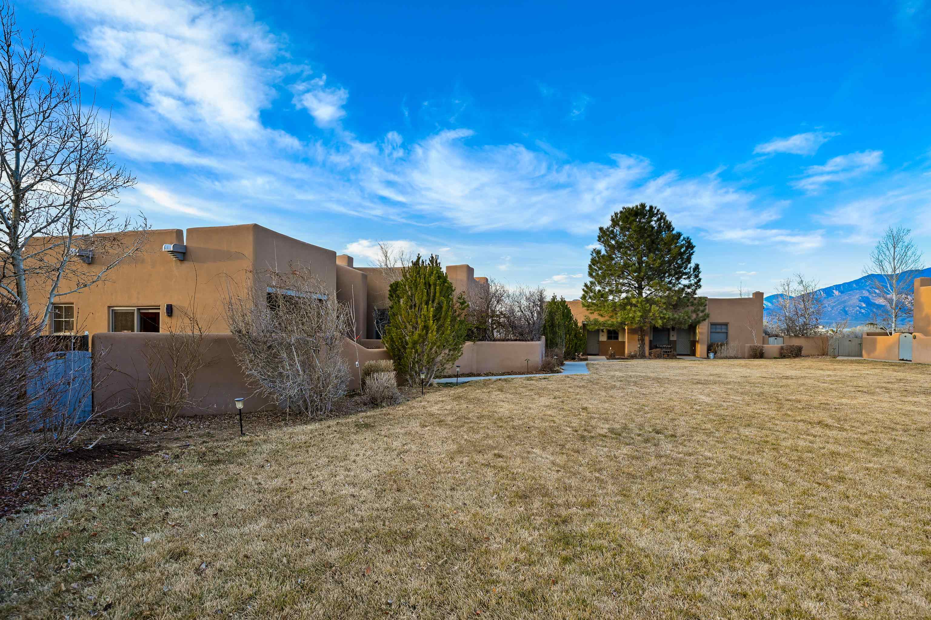 1040 Calle Palomita Unit: 11