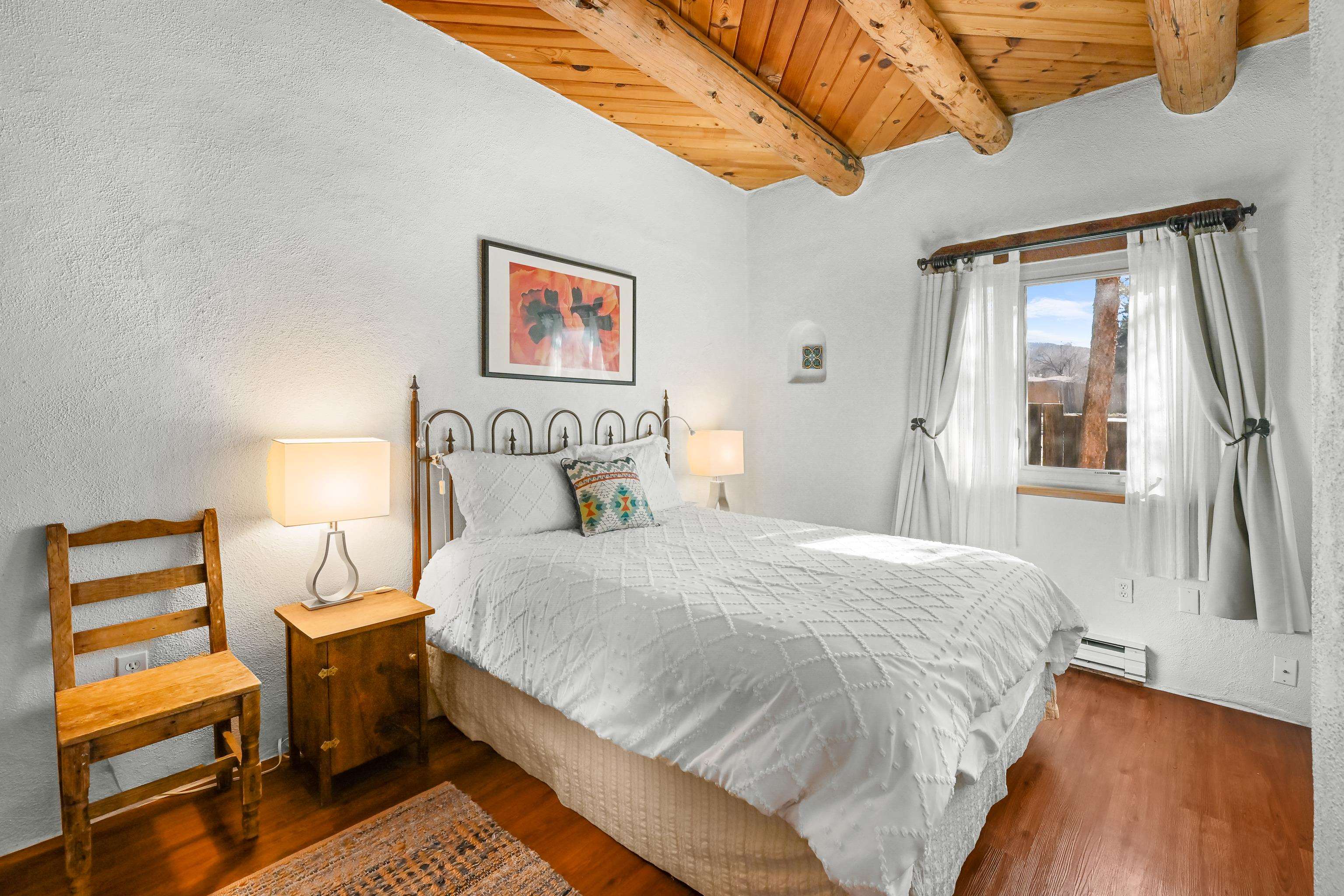 226 Kit Carson Rd Unit: Cottonwood 4