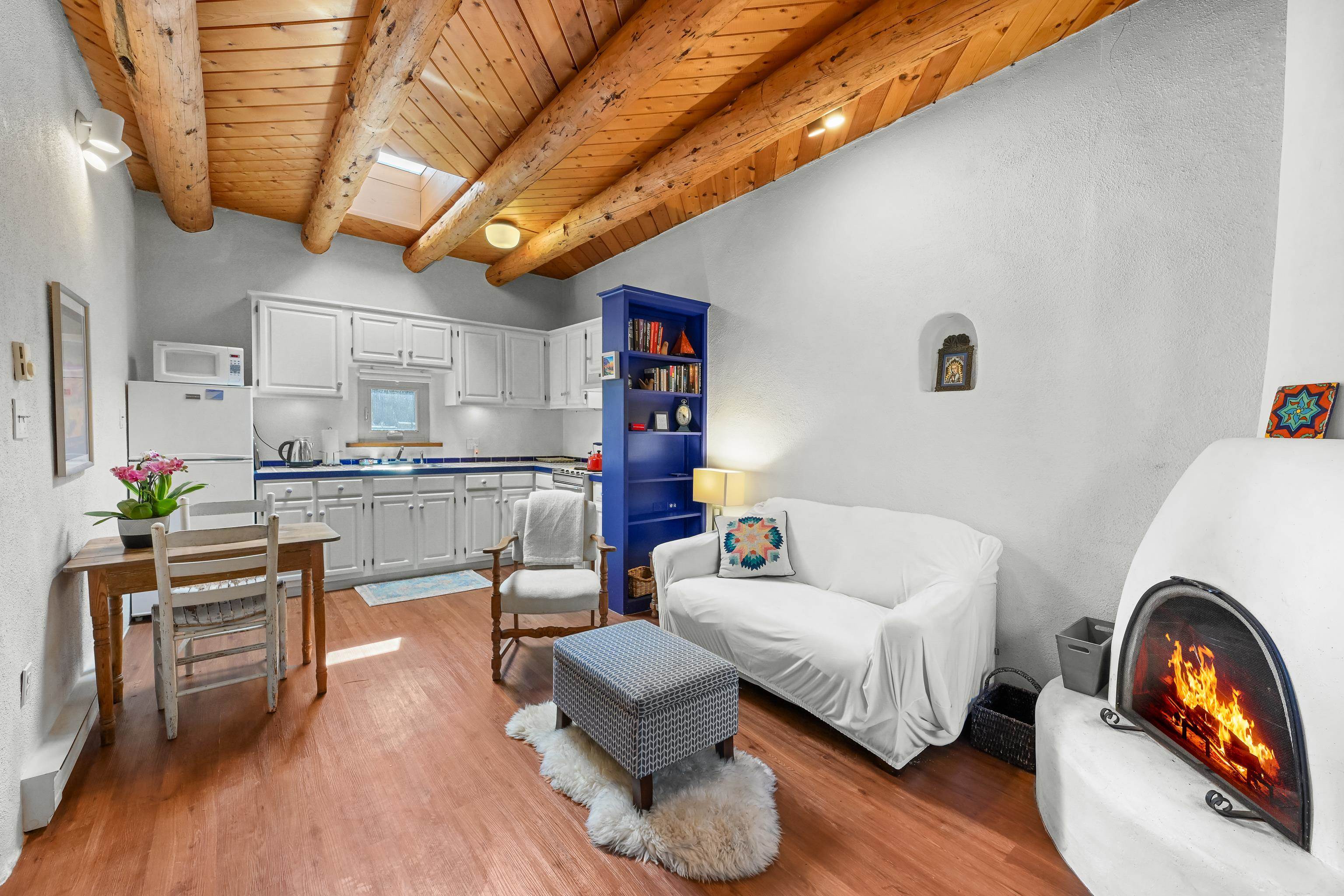 226 Kit Carson Rd Unit: Cottonwood 4