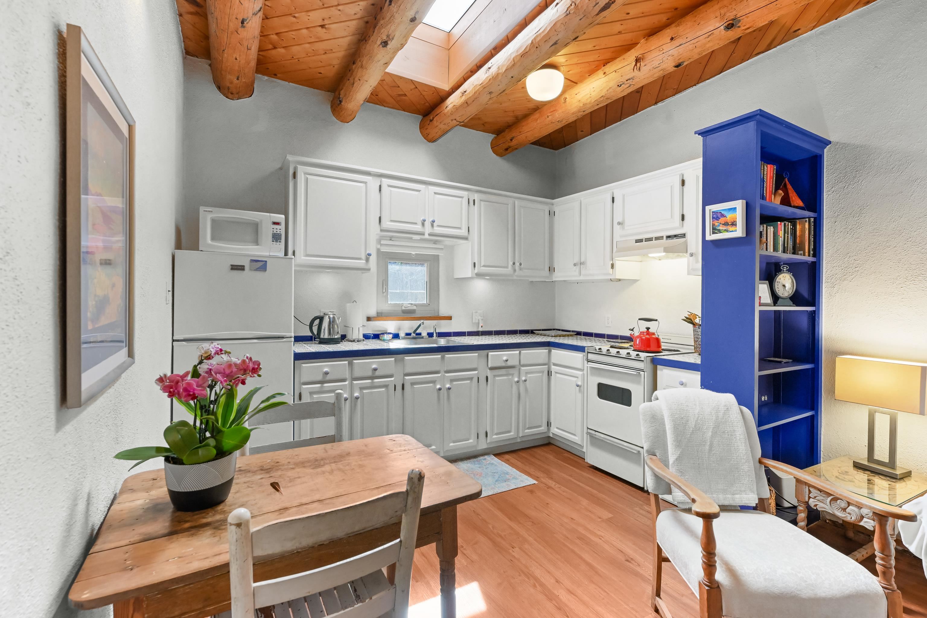 226 Kit Carson Rd Unit: Cottonwood 4