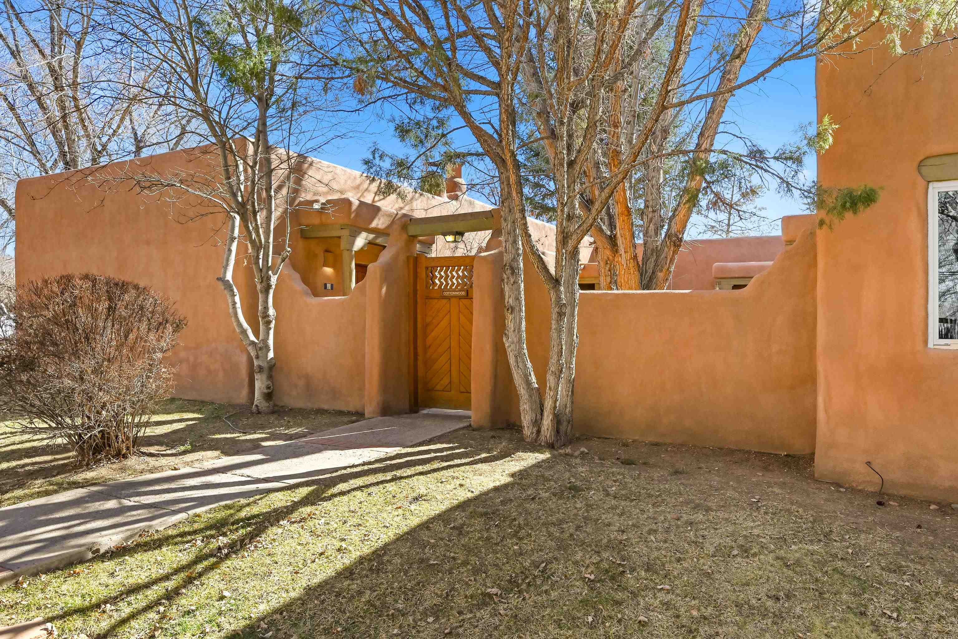 226 Kit Carson Rd Unit: Cottonwood 4