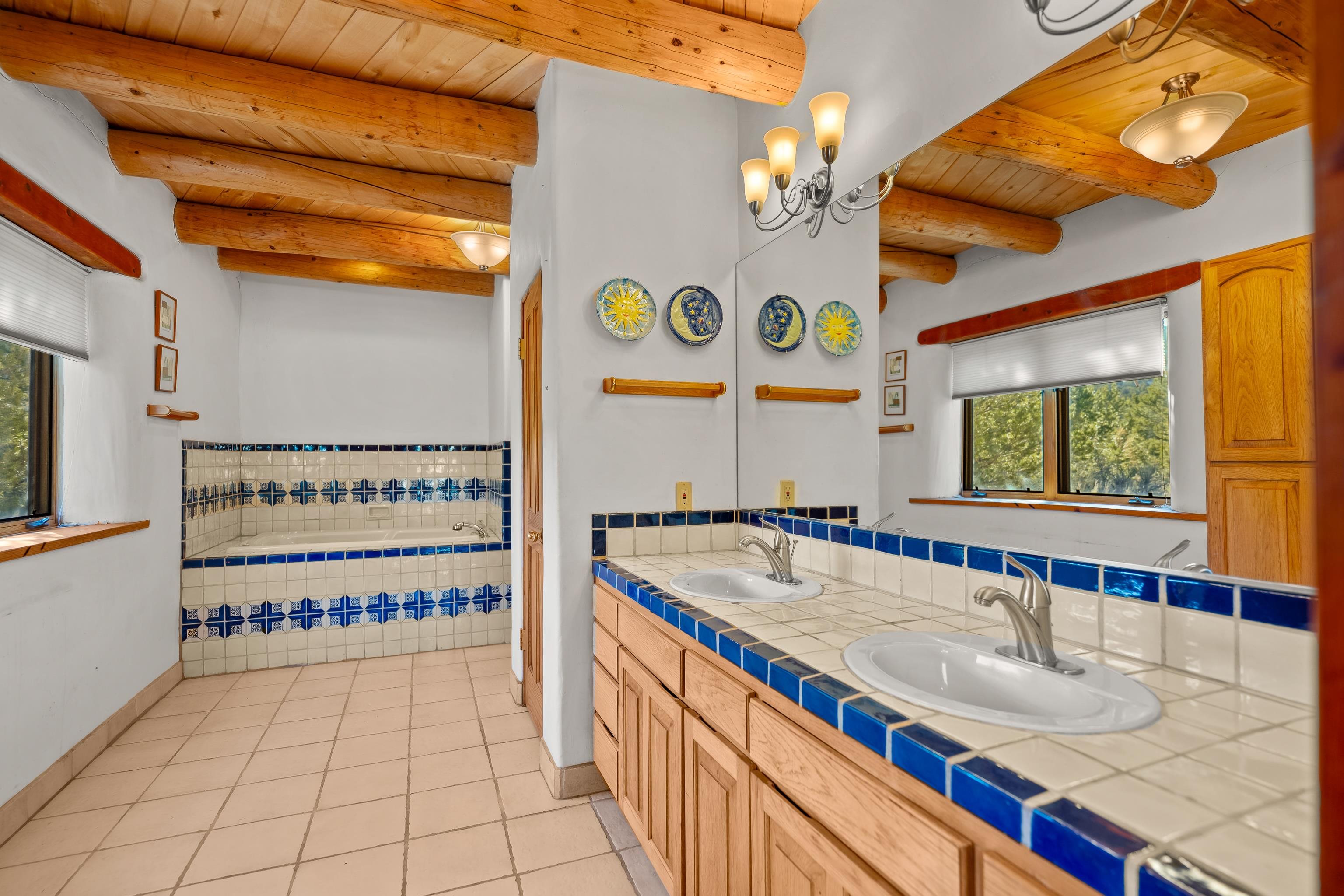 1479 Monterey Dr