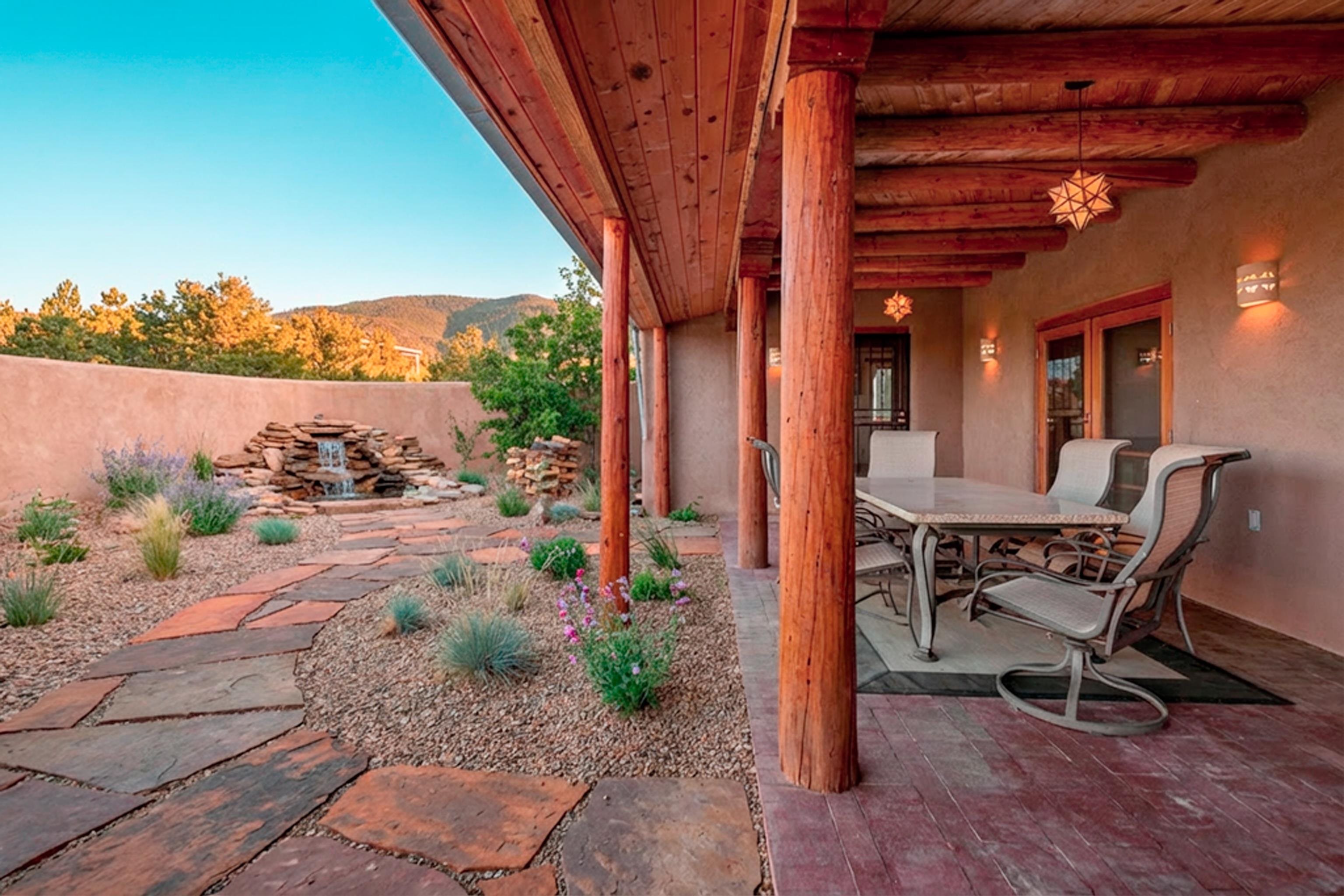 1479 Monterey Dr
