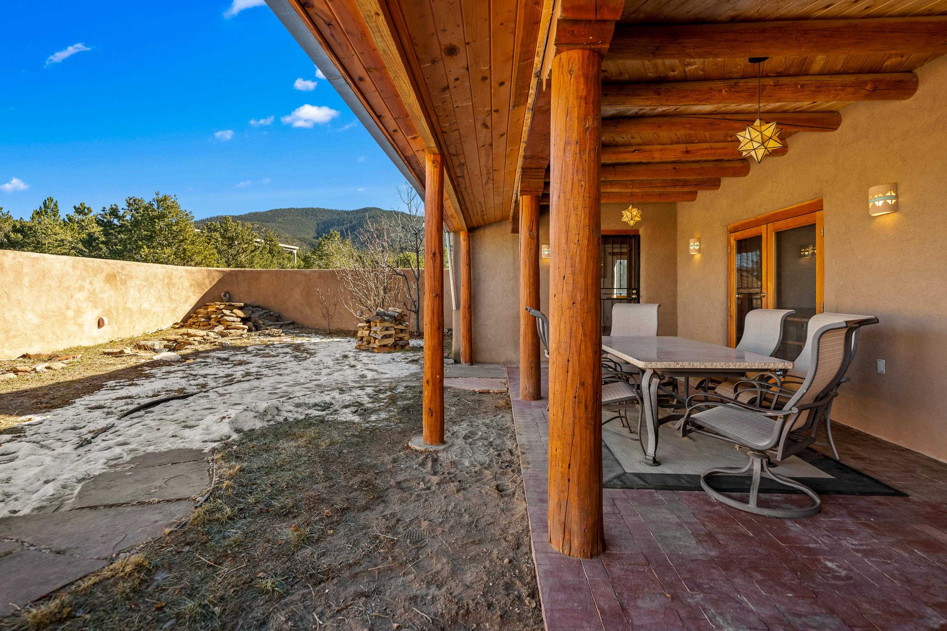 1479 Monterey Dr