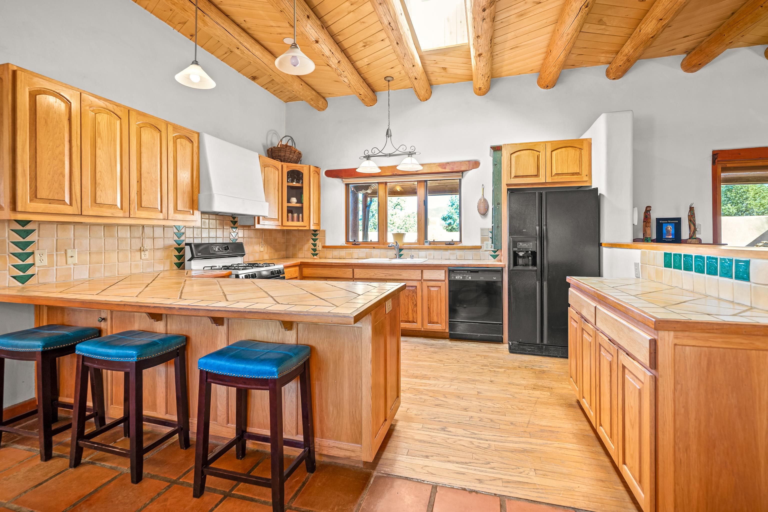 1479 Monterey Dr