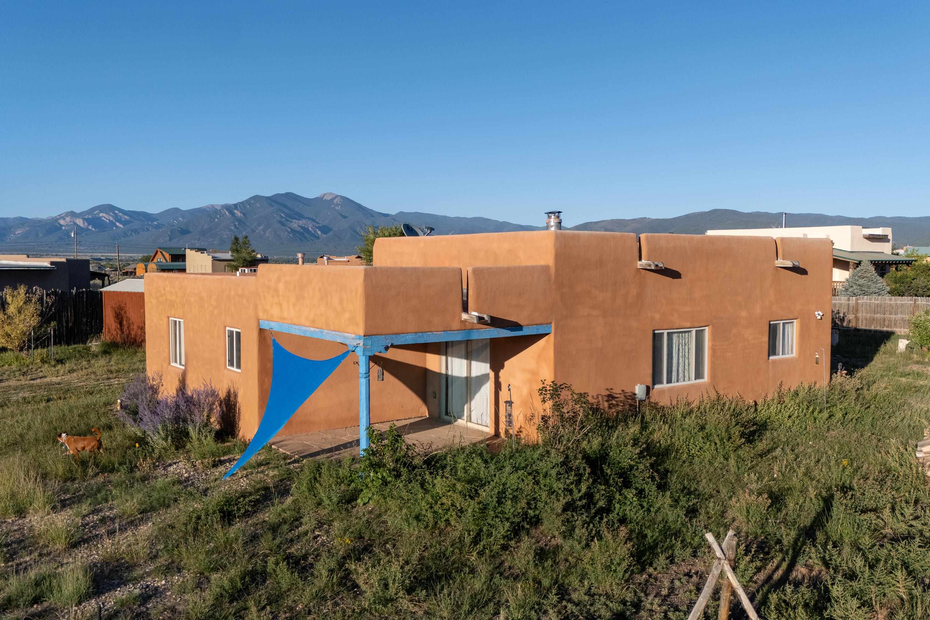 137 West Romero Road