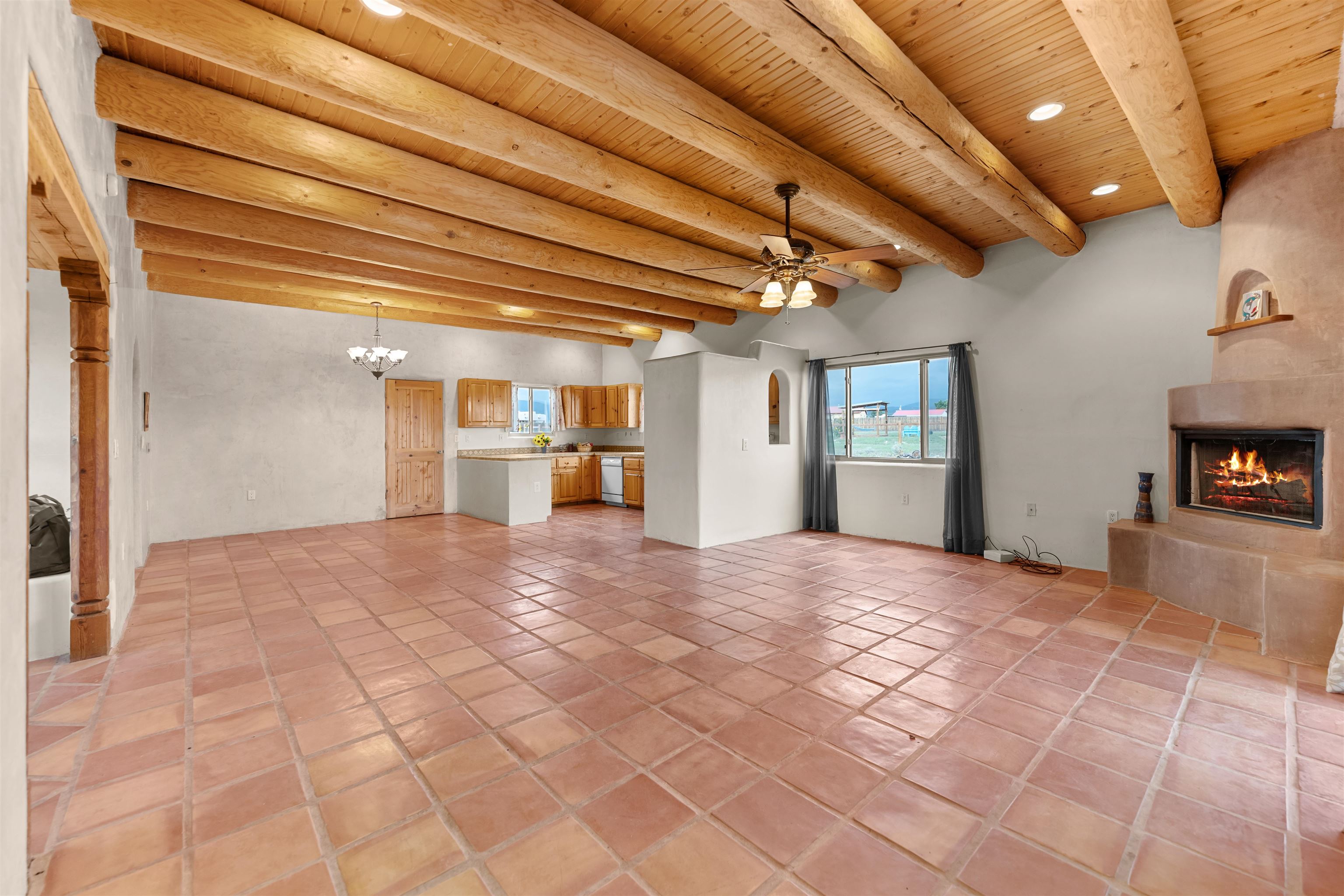 137 West Romero Road