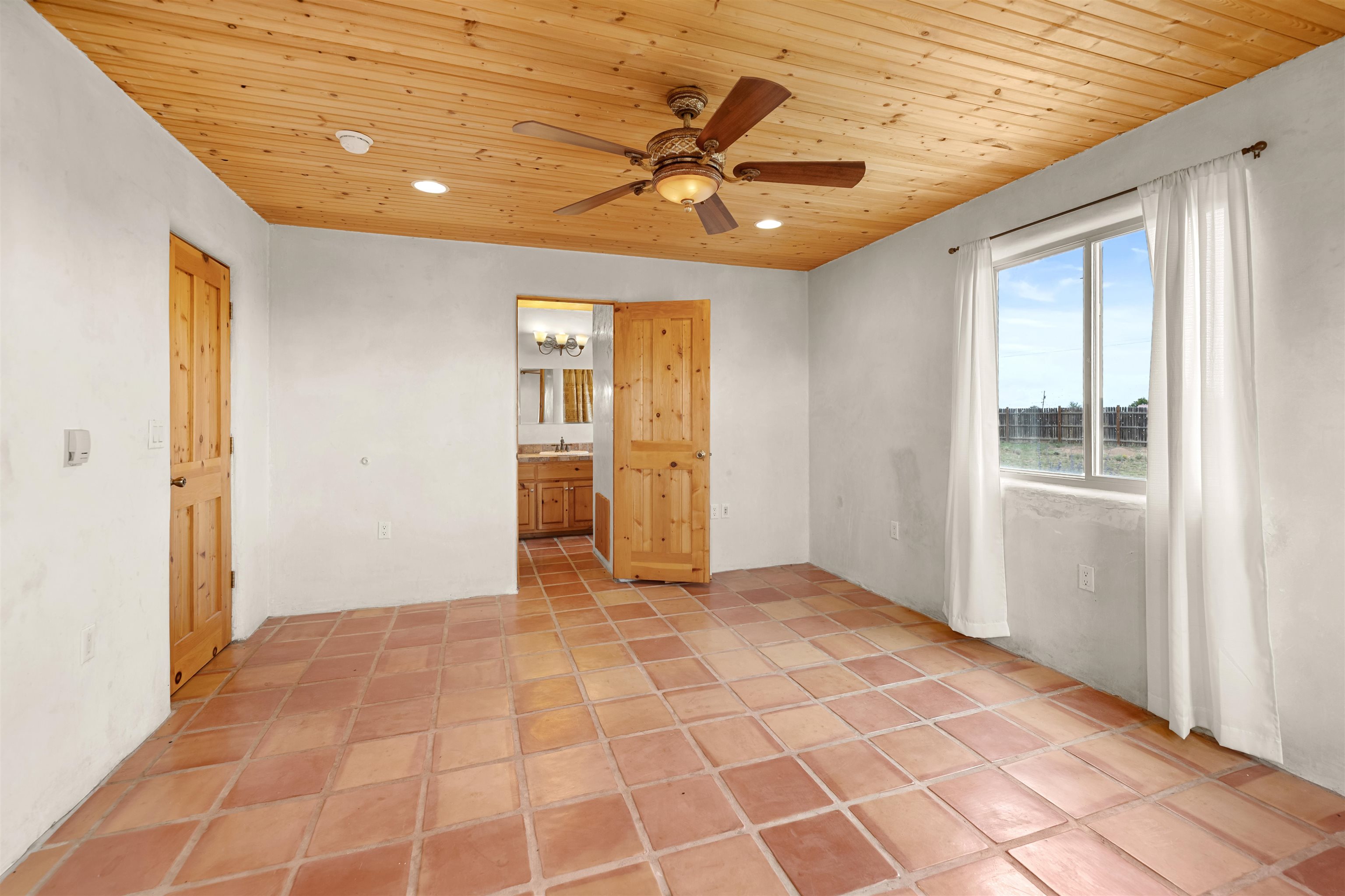 137 West Romero Road