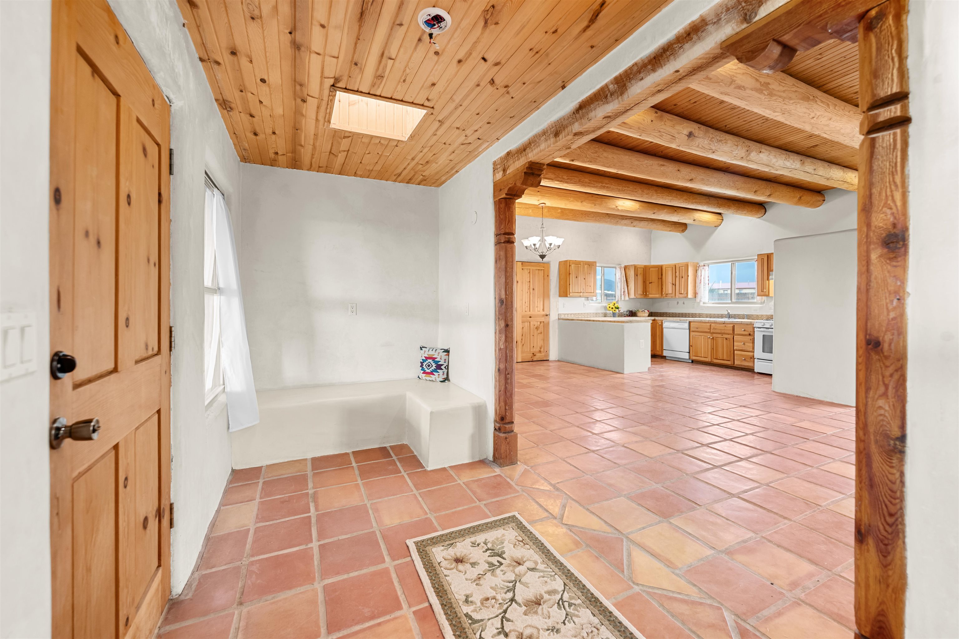 137 West Romero Road