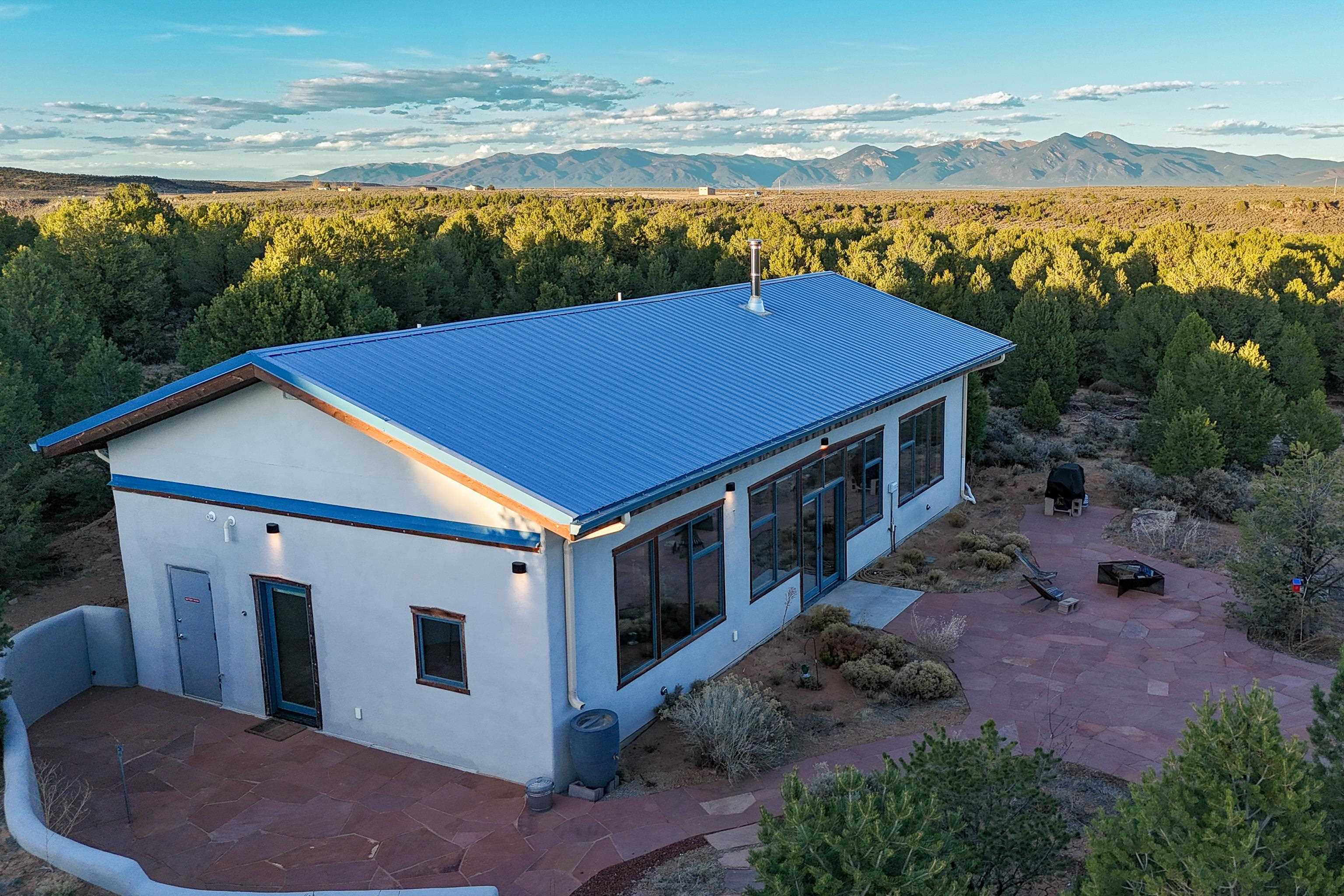 1 Freedom Rd