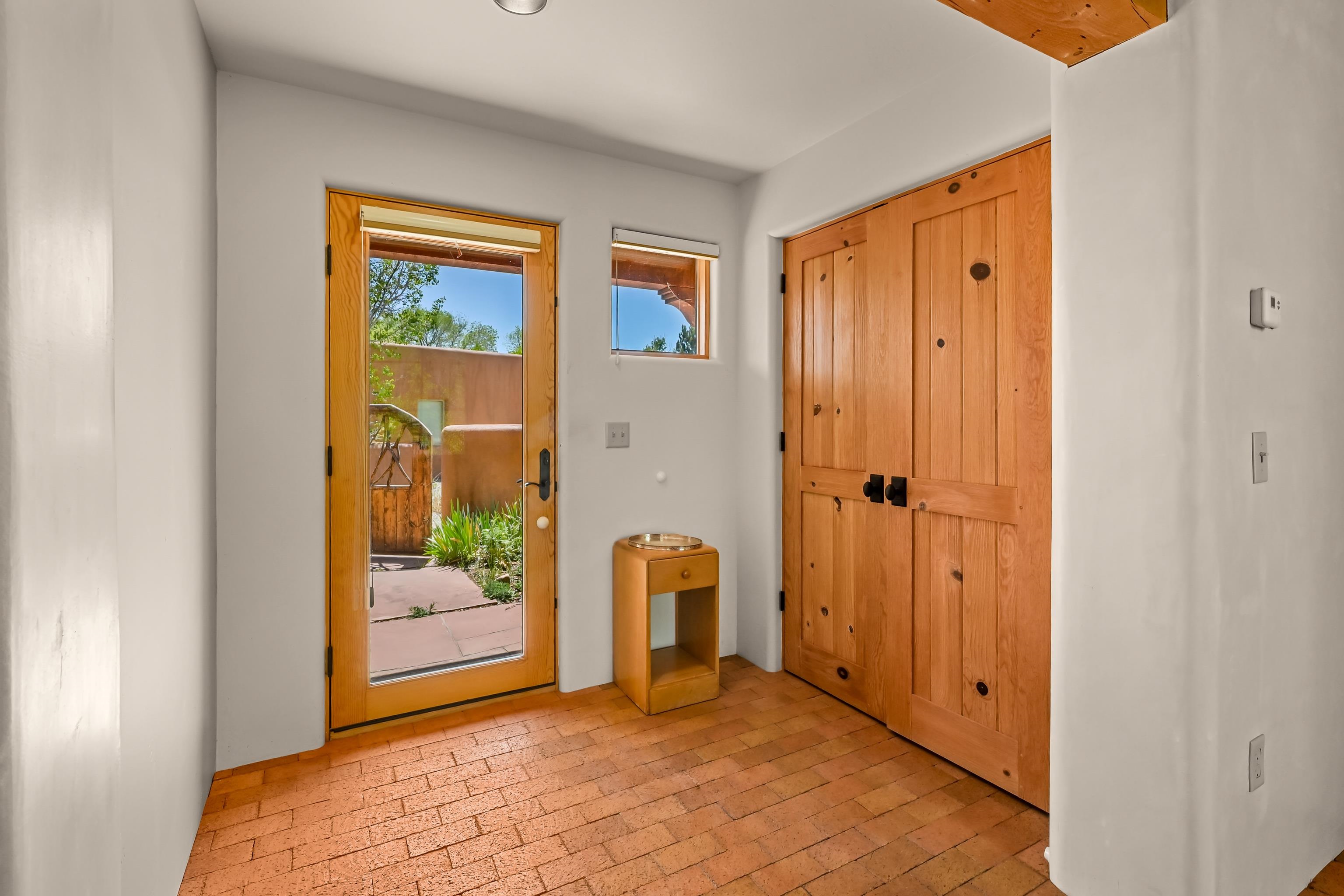 215 Mariposa Place Unit: 8