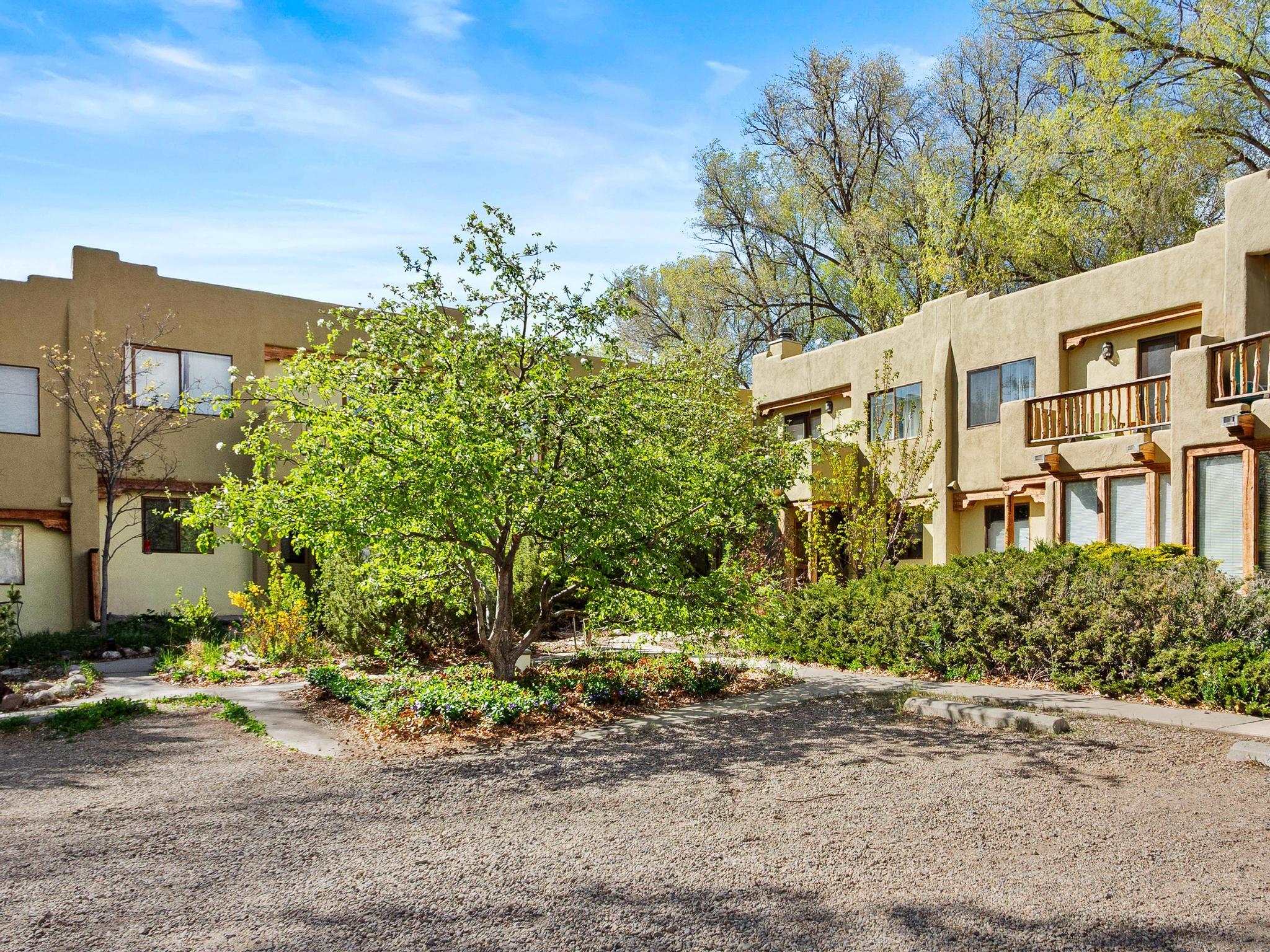 114 Las Cruces Rd Unit D
