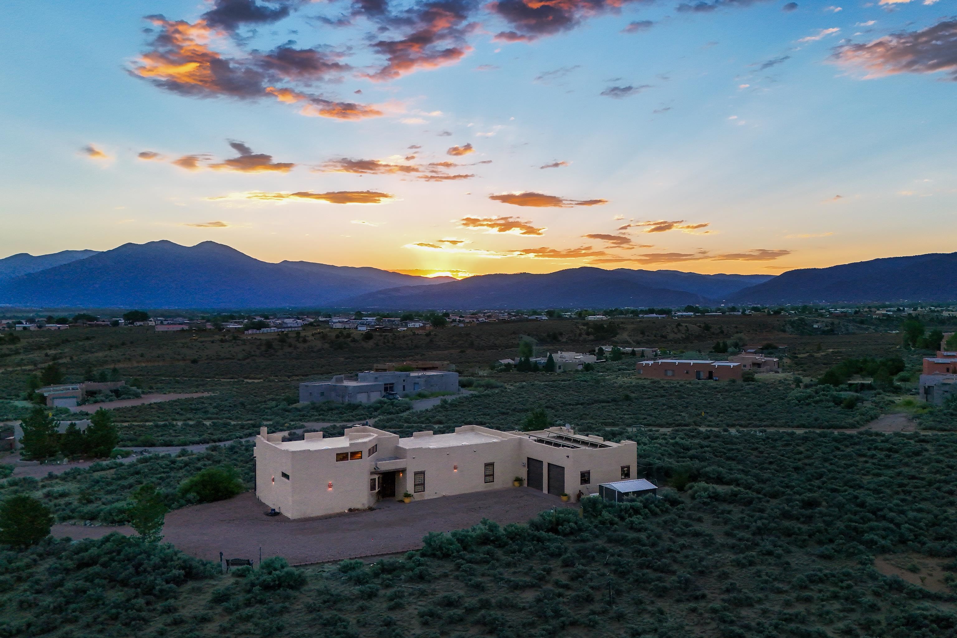 66 Vista del Ocaso Rd