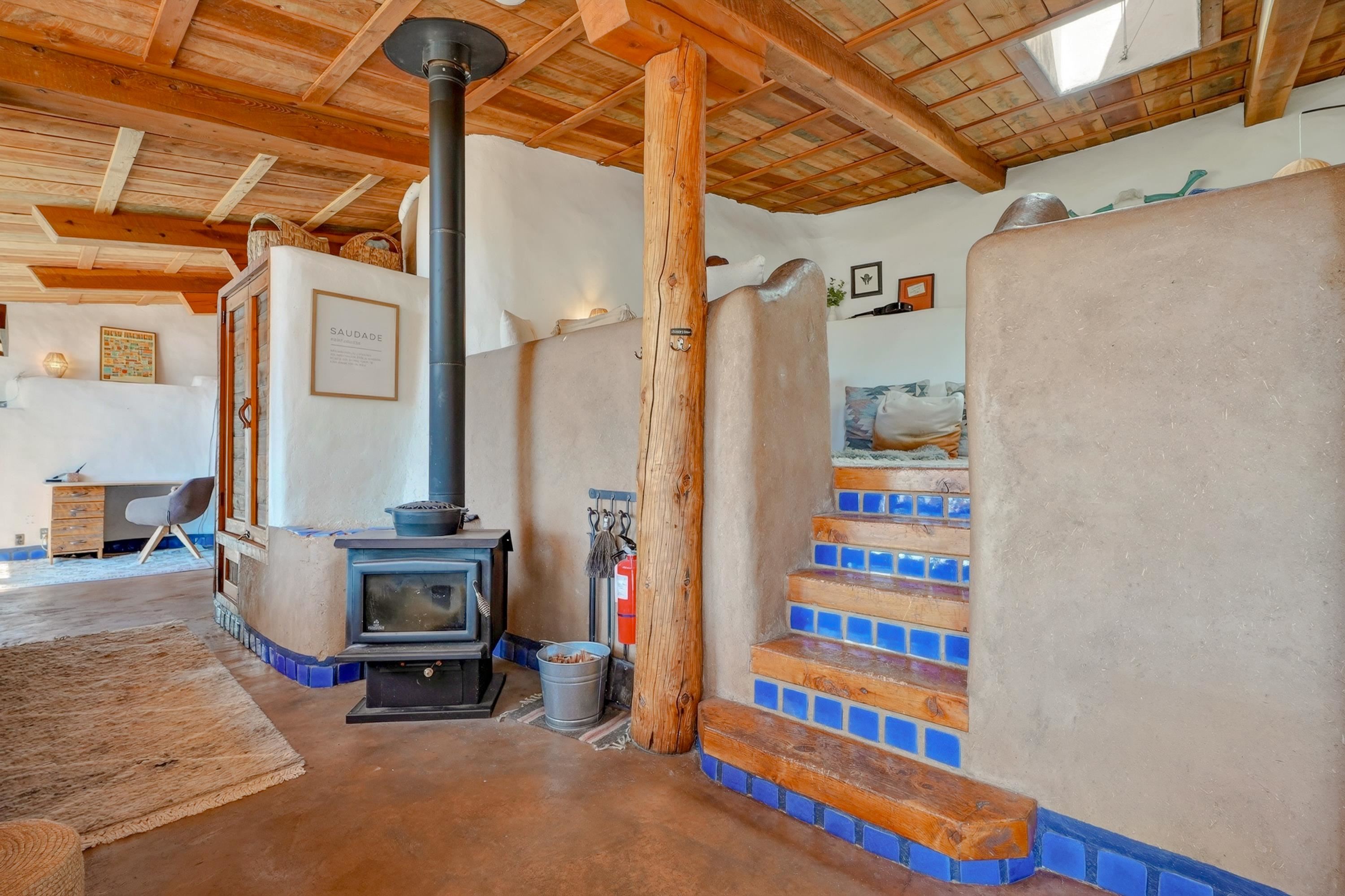 300 Gallina Canyon Road