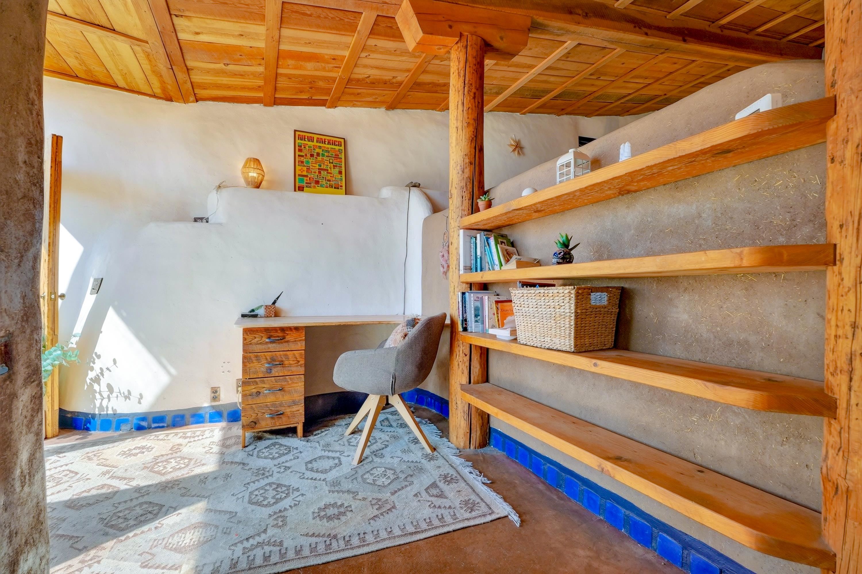 300 Gallina Canyon Road