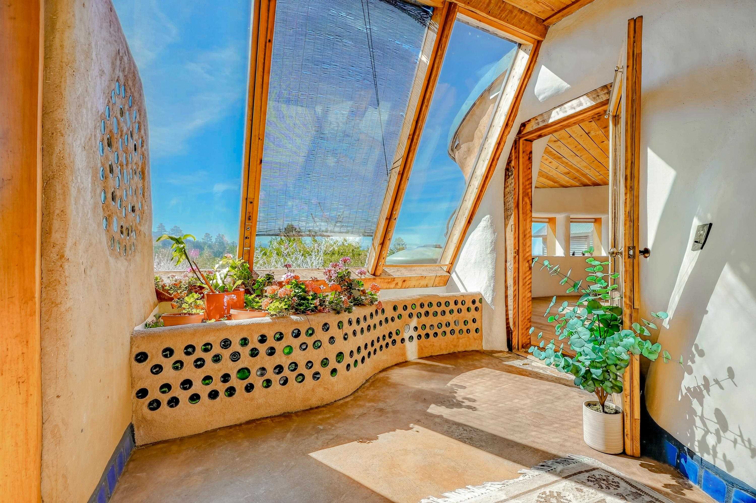 300 Gallina Canyon Road