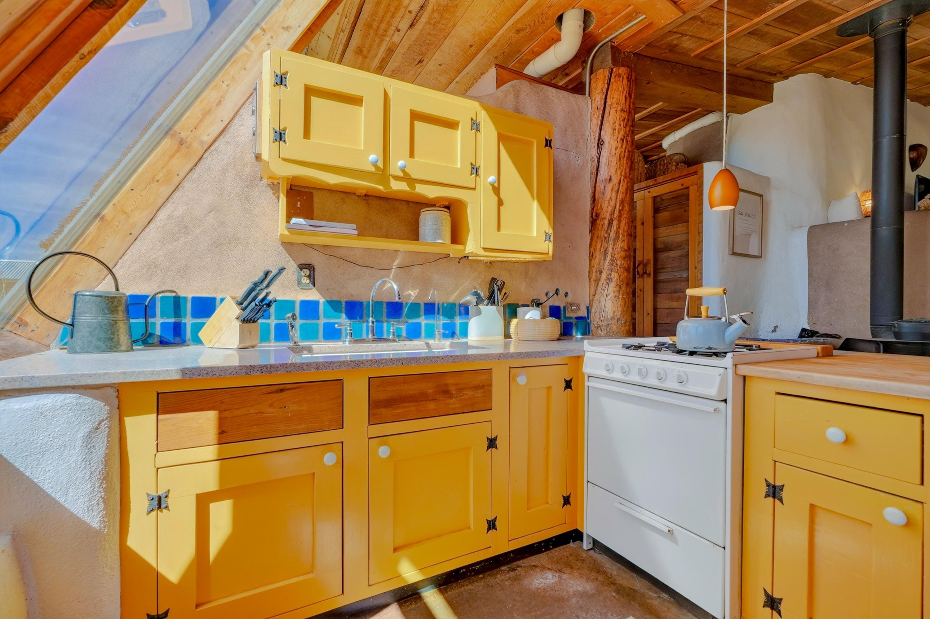 300 Gallina Canyon Road