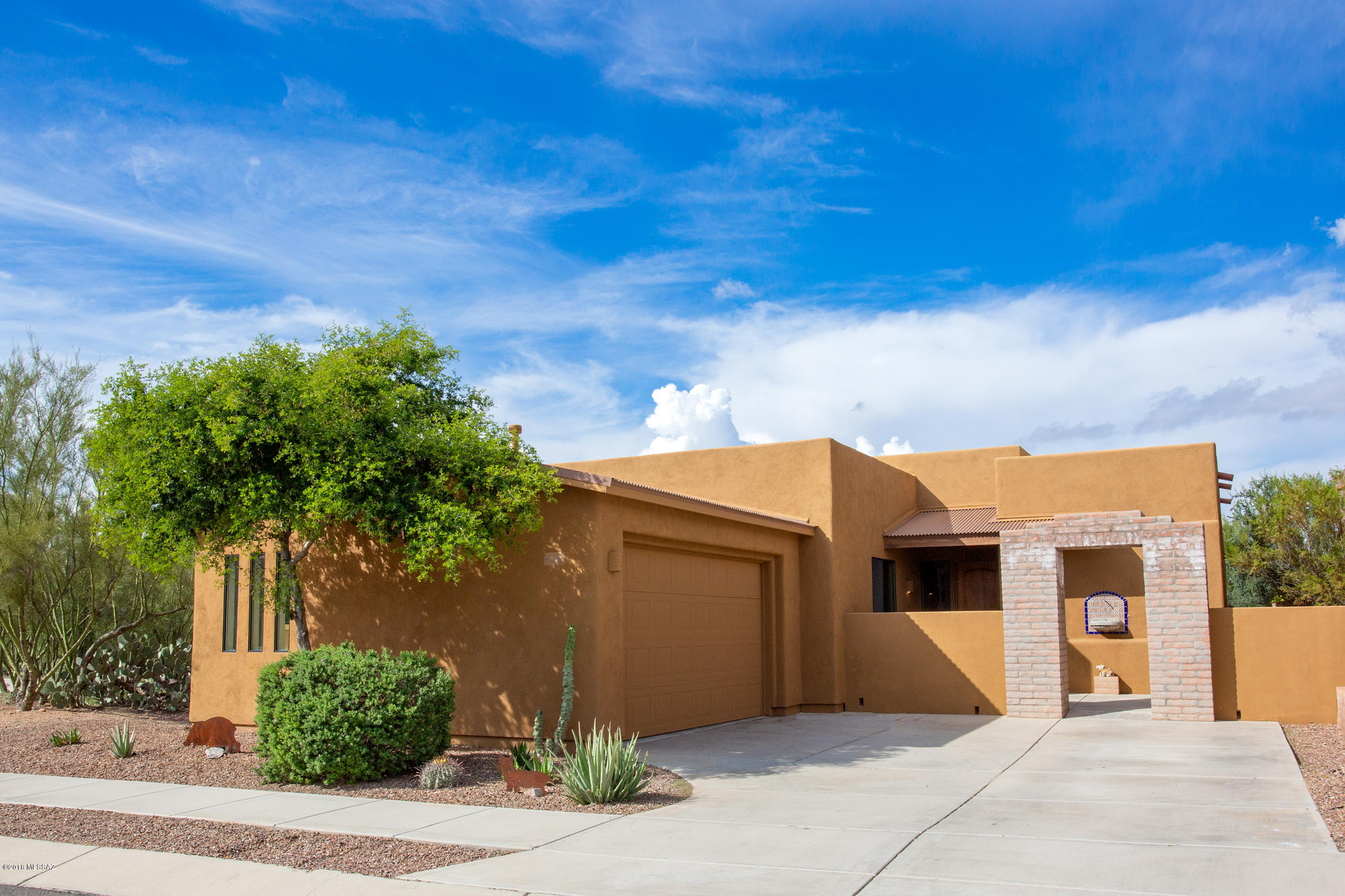 11365 N Moon Ranch Place
