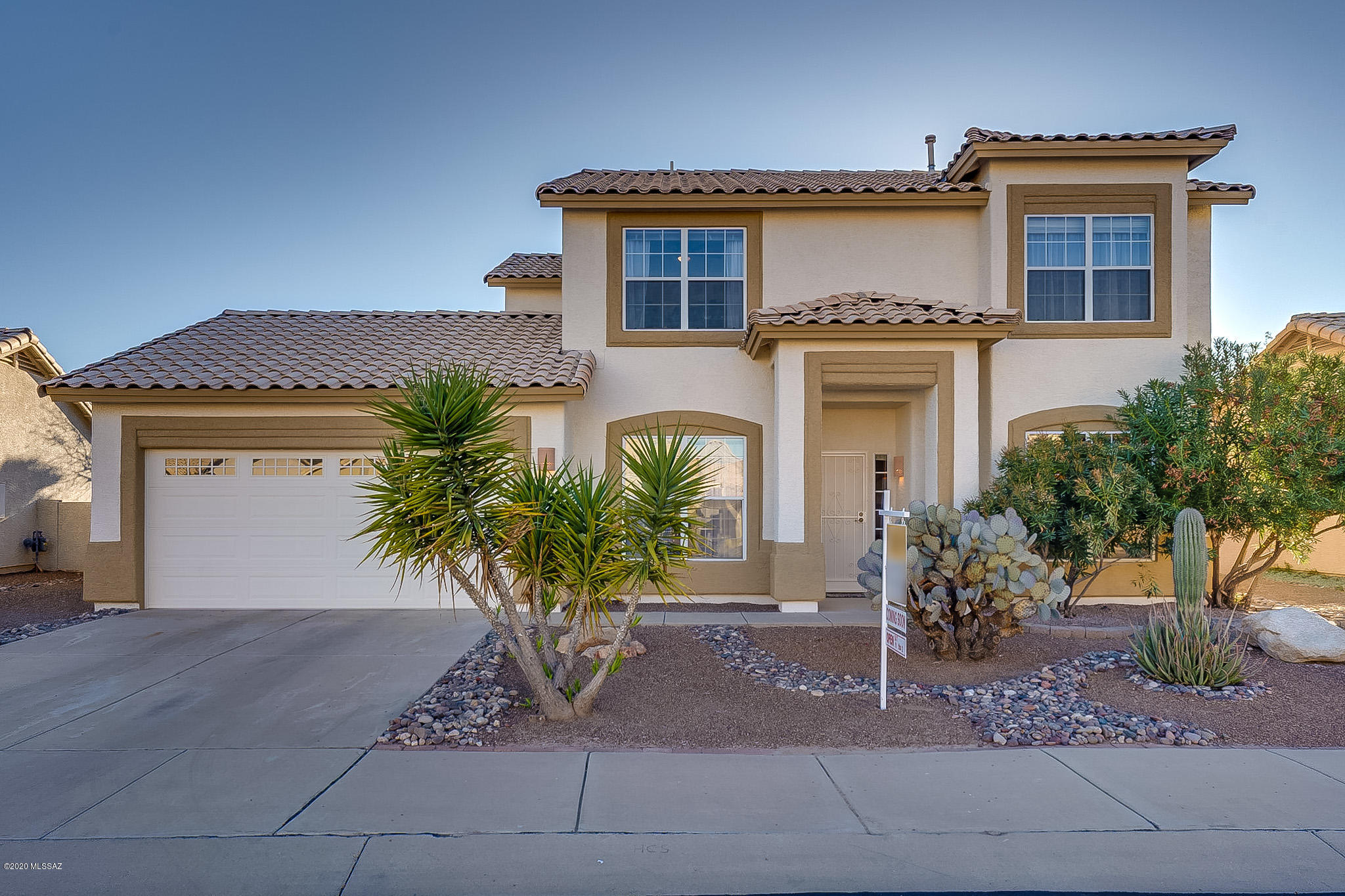9009 N Clover Way