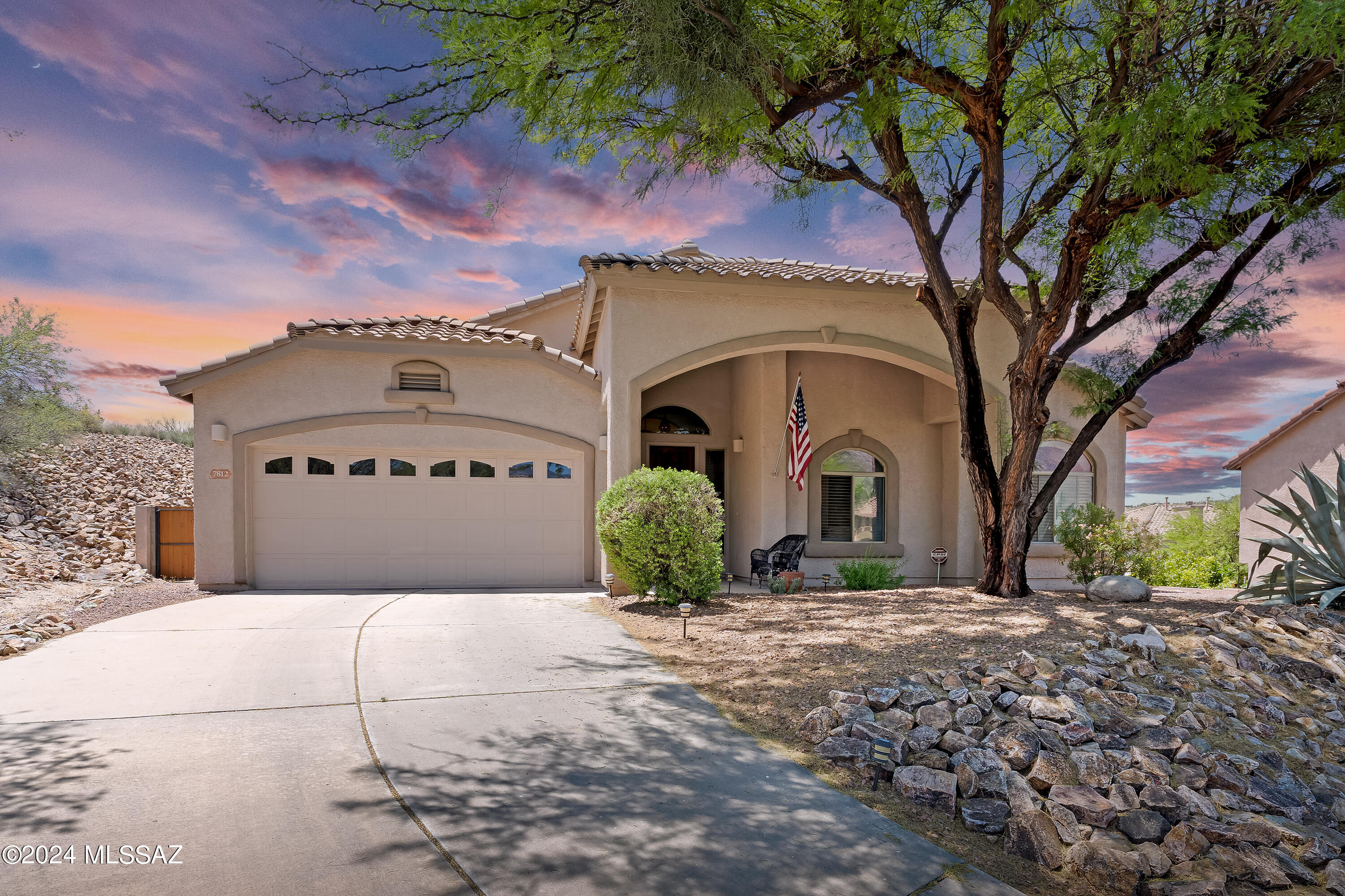 7812 E Sam Hill Place