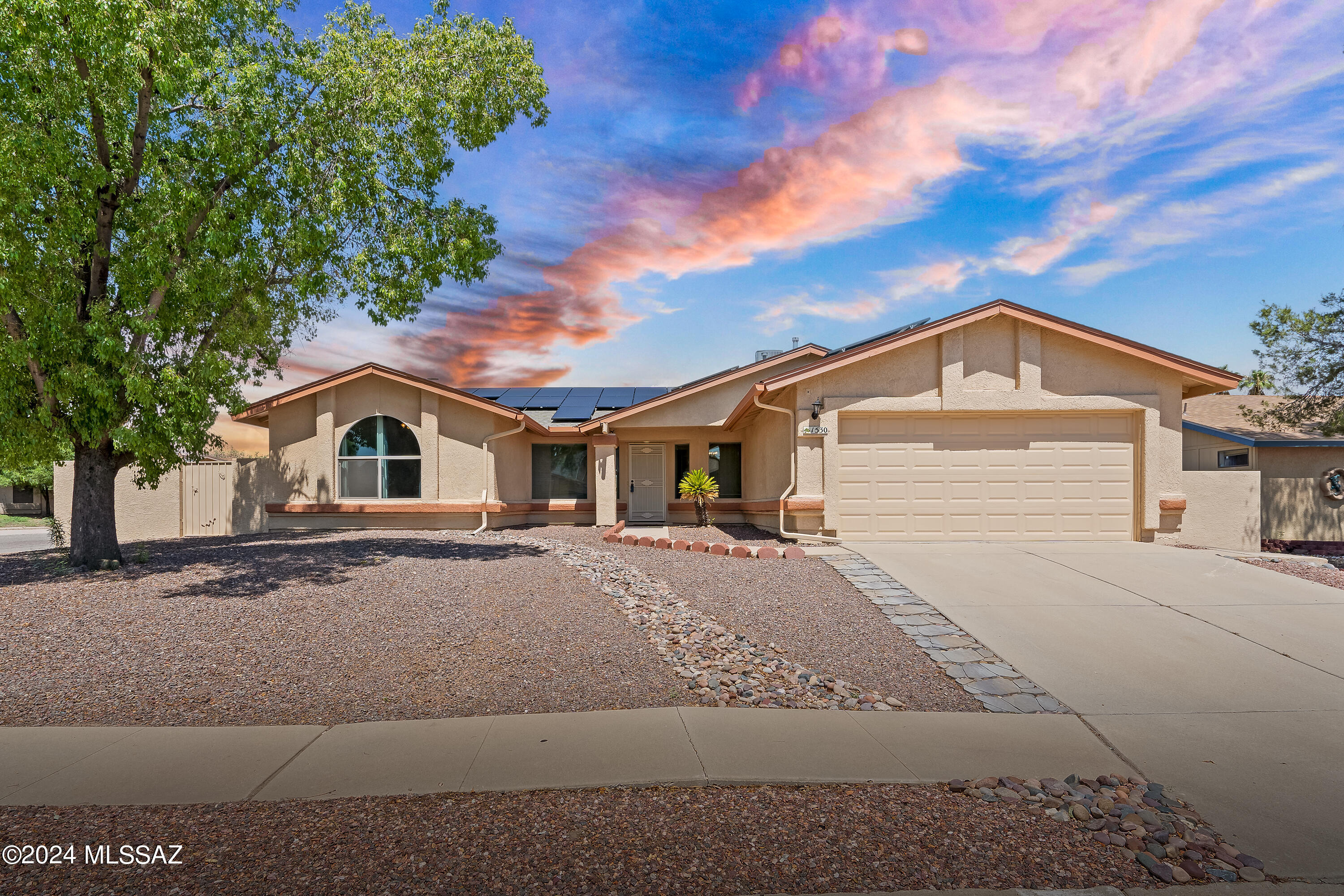 1530 W Lama Drive