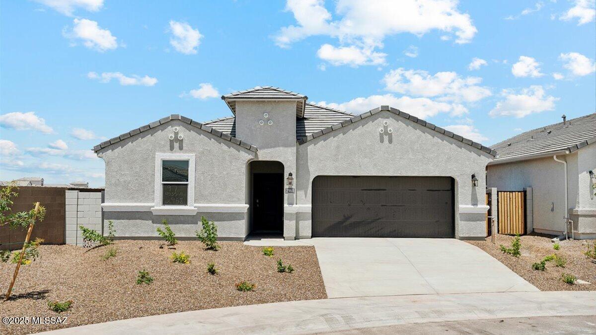 8685 W Prairie Acacia Drive