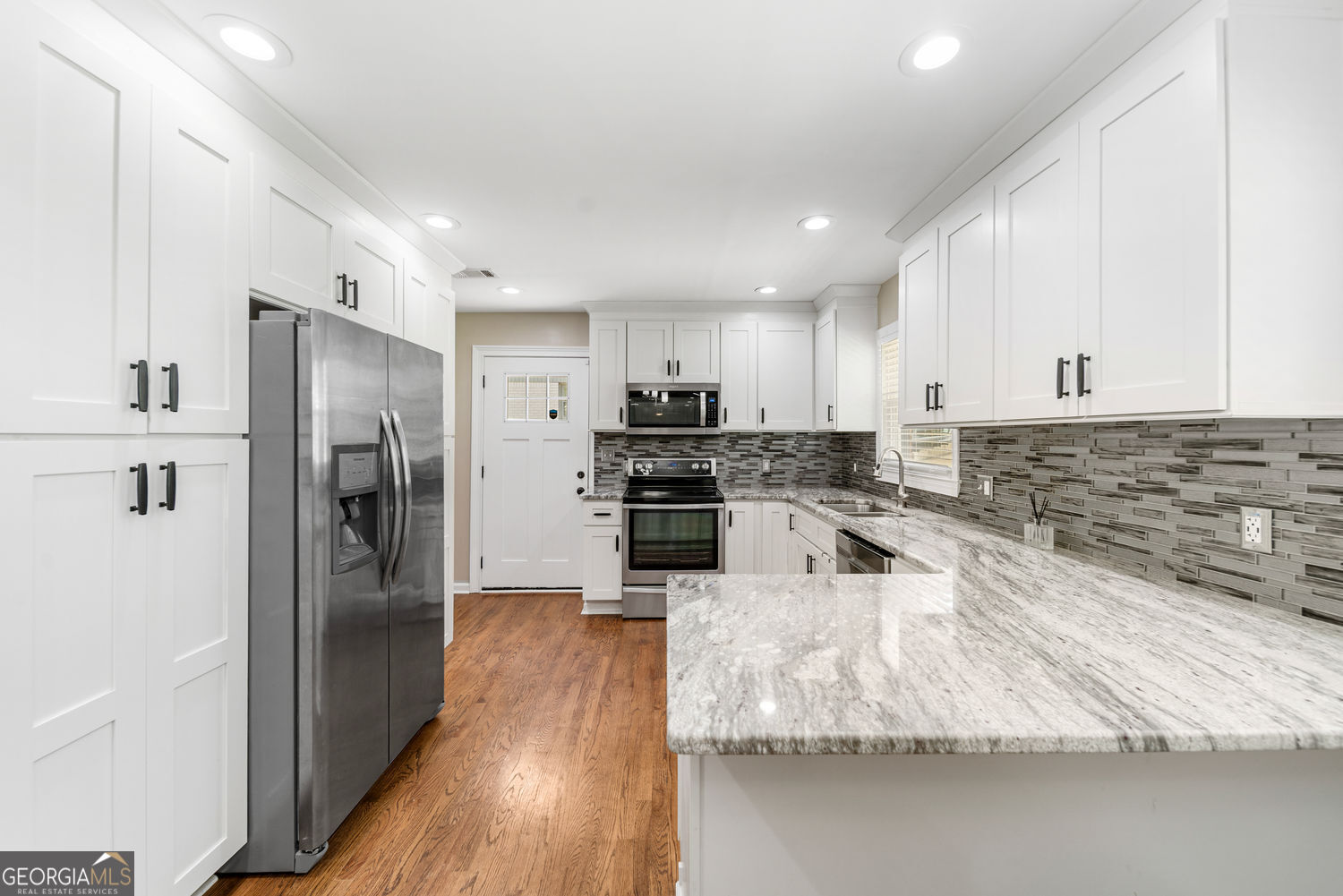2128 Mark Trail Trail
