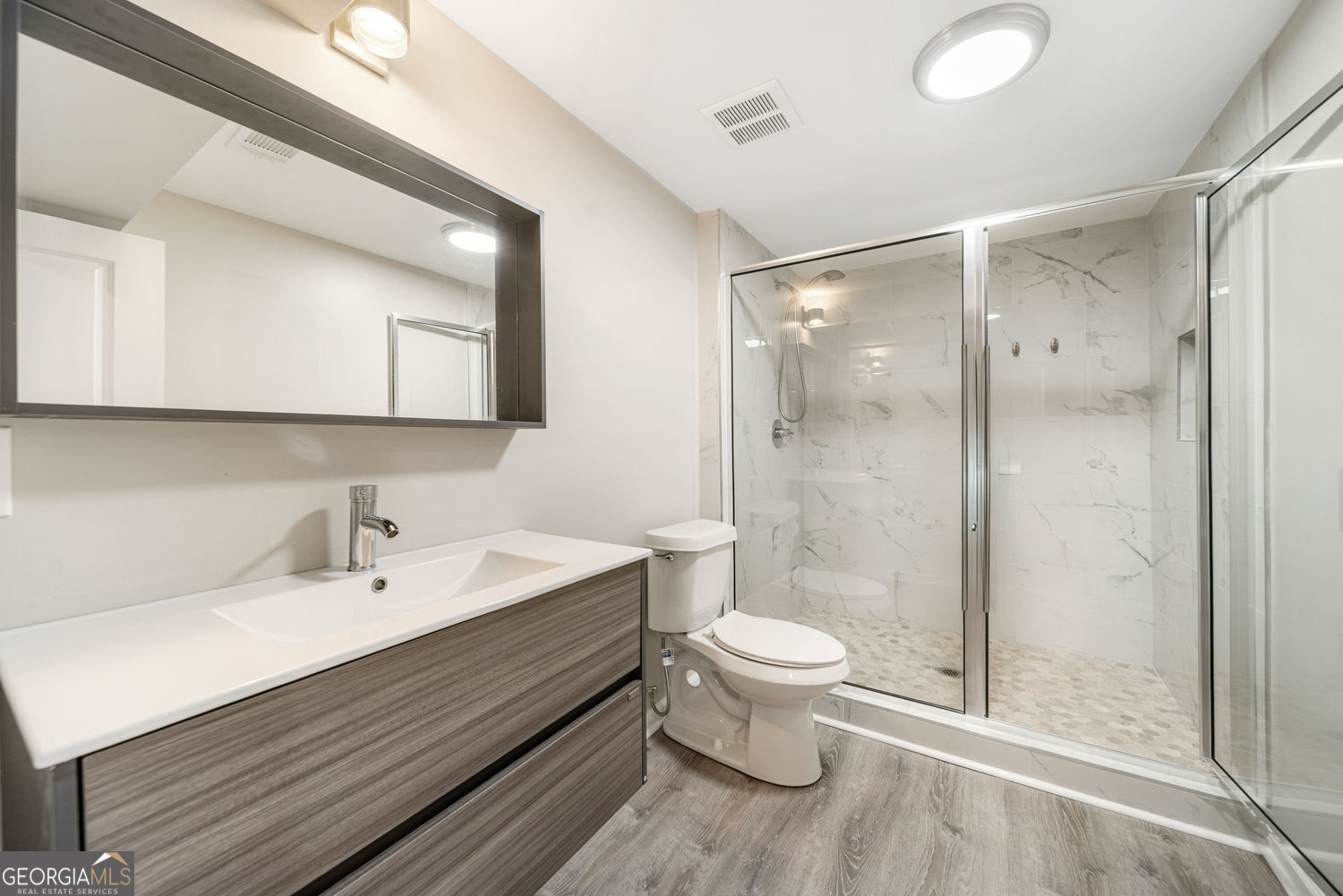 2128 Mark Trail Trail