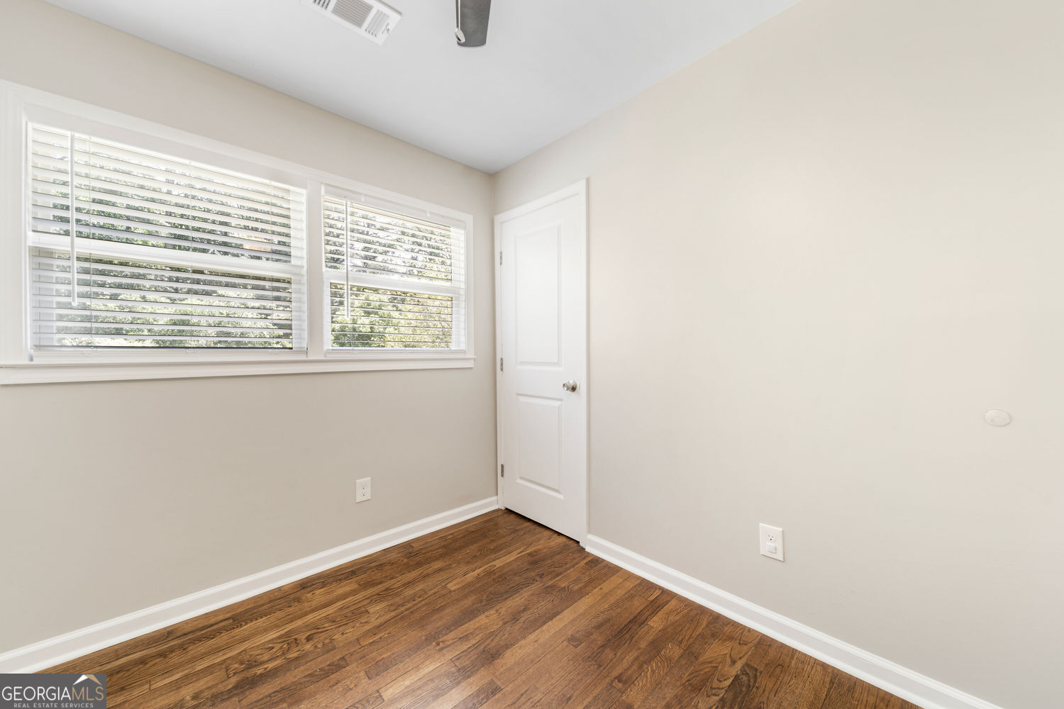 2128 Mark Trail Trail