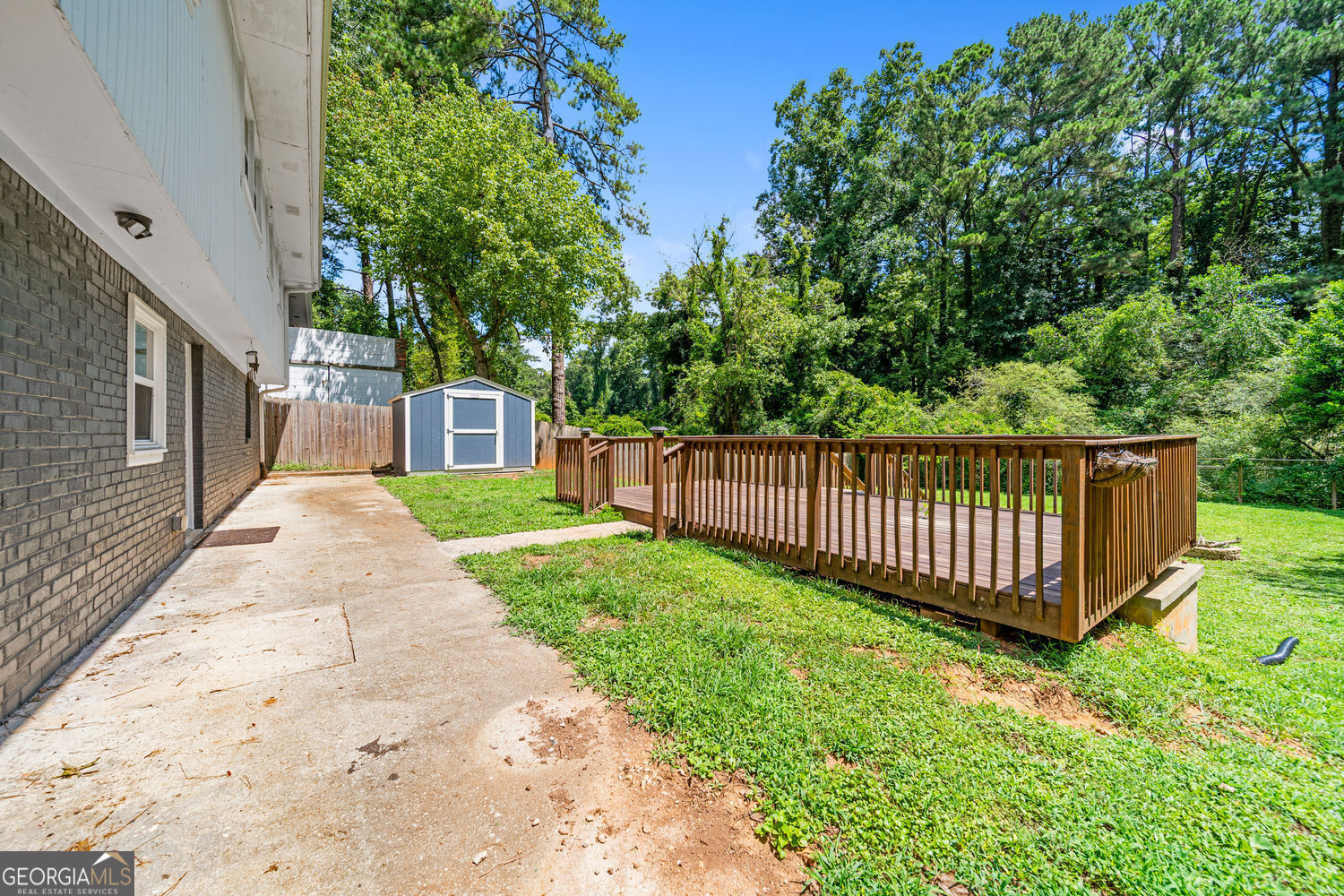 2128 Mark Trail Trail