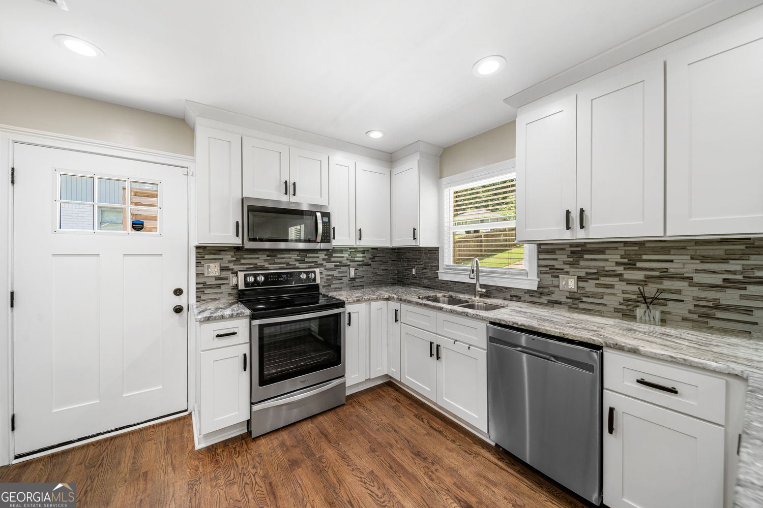 2128 Mark Trail Trail