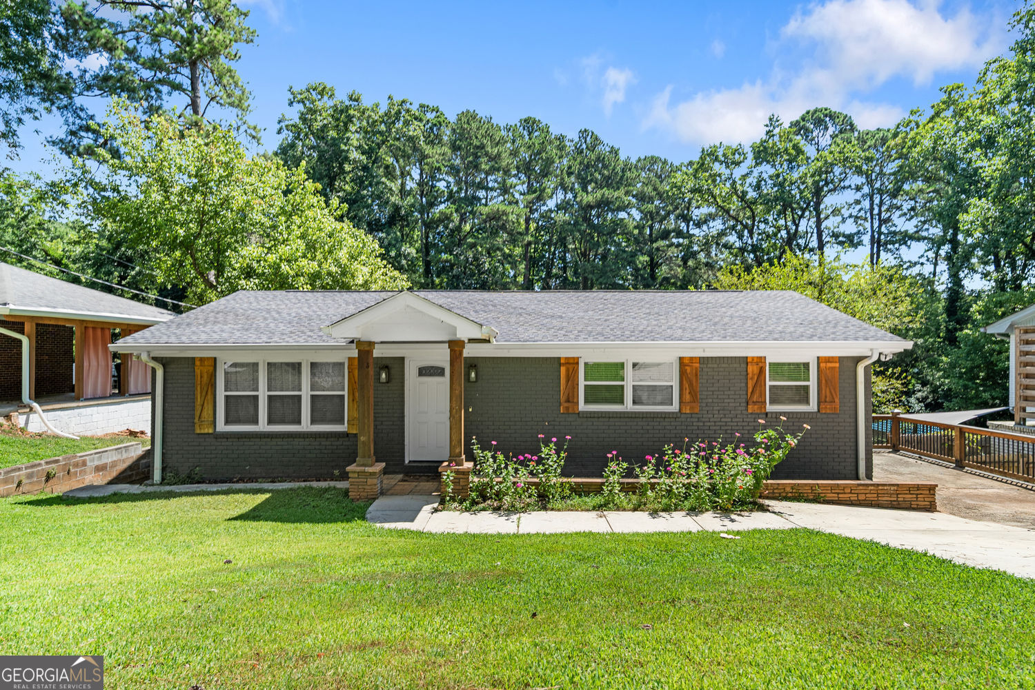 2128 Mark Trail Trail