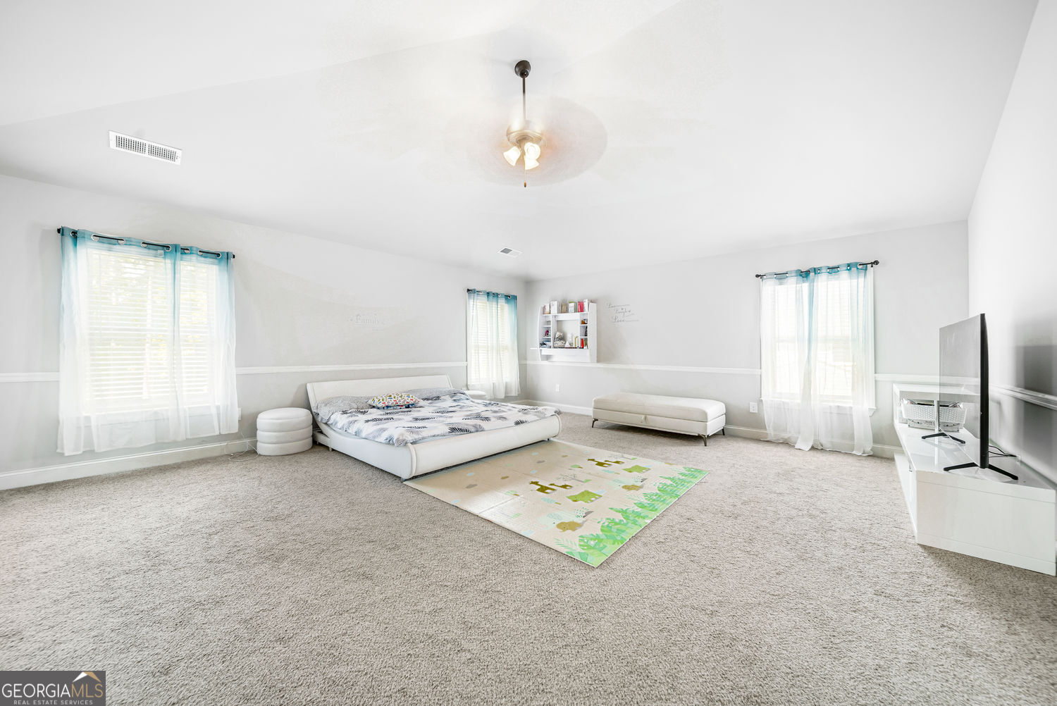 2328 Braunsroth Lane