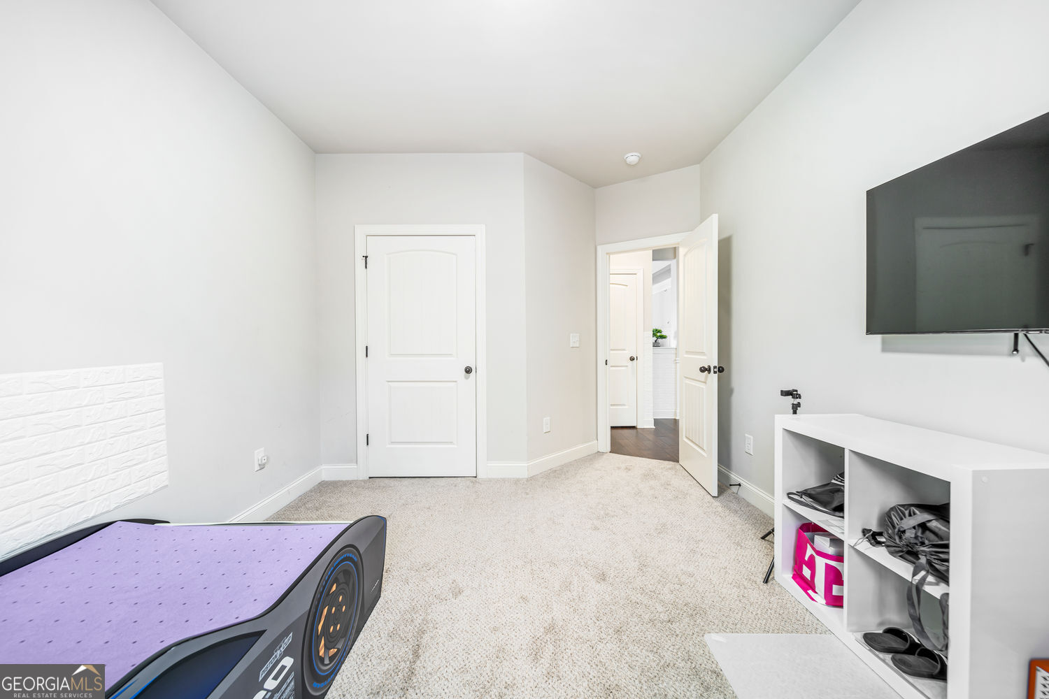 2328 Braunsroth Lane