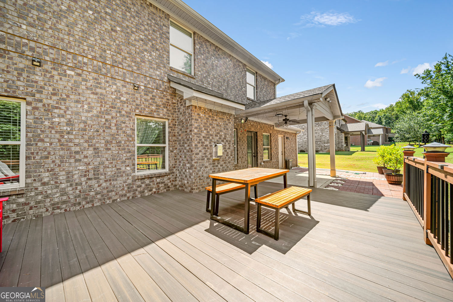 2328 Braunsroth Lane