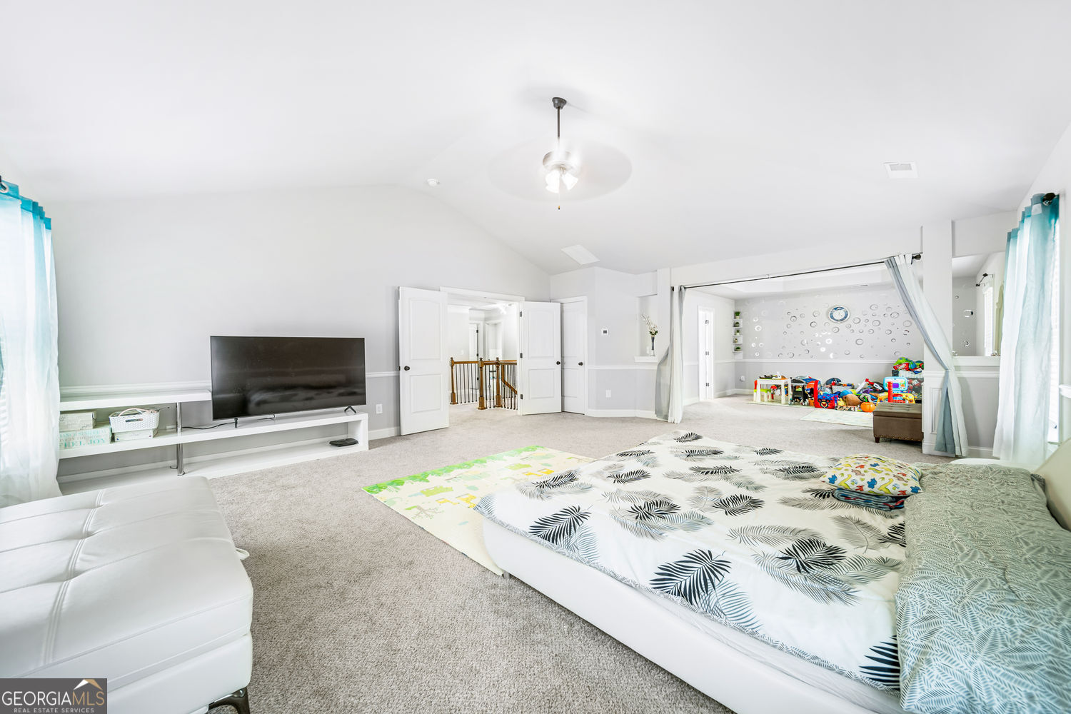 2328 Braunsroth Lane