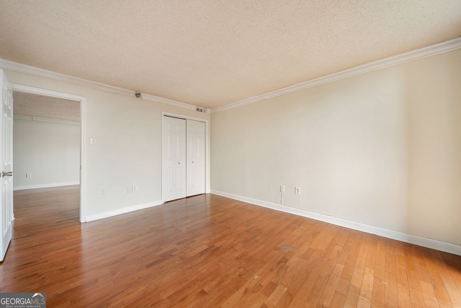 375 NE Ralph Mcgill Boulevard NE # 1402
