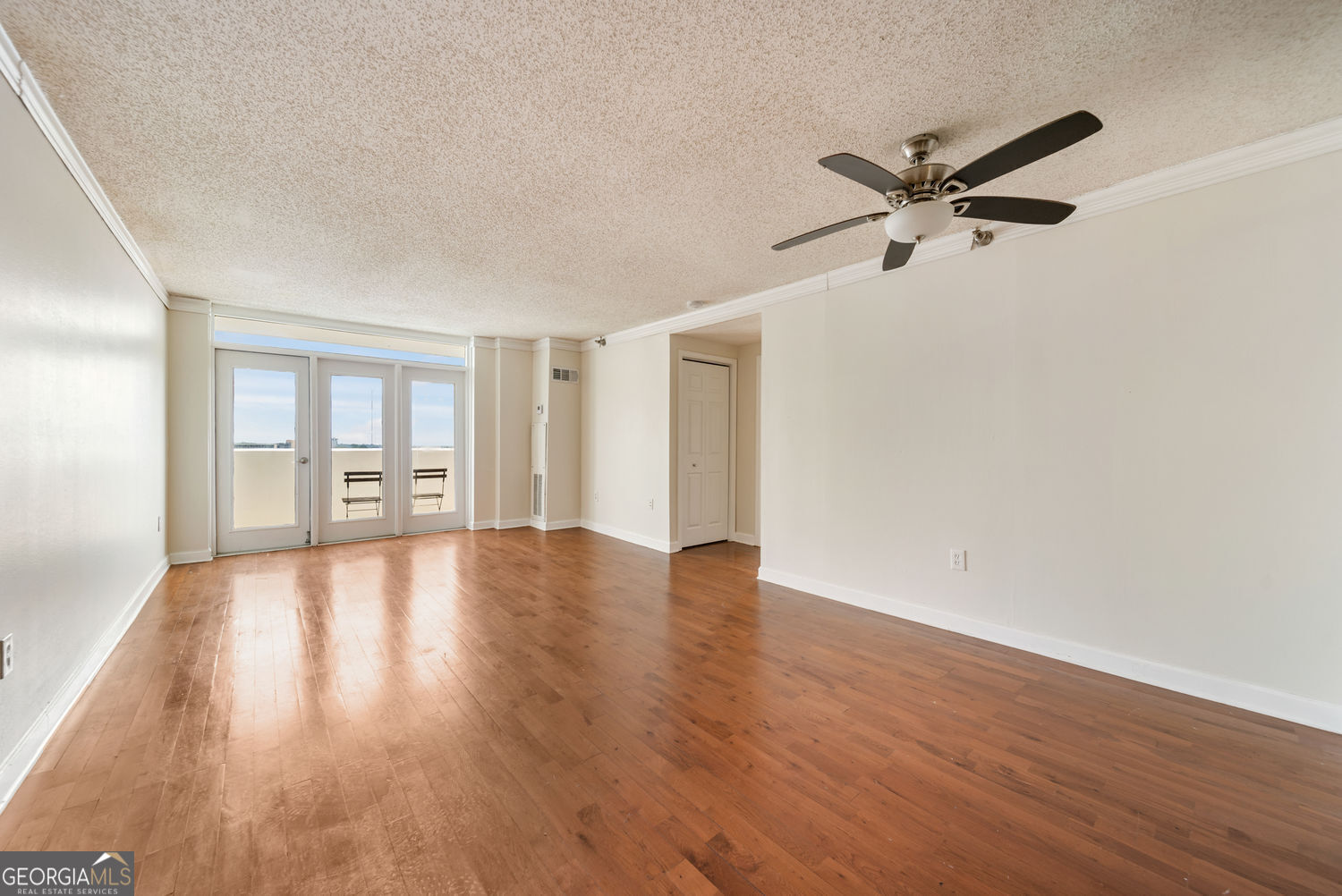 375 NE Ralph Mcgill Boulevard NE # 1402
