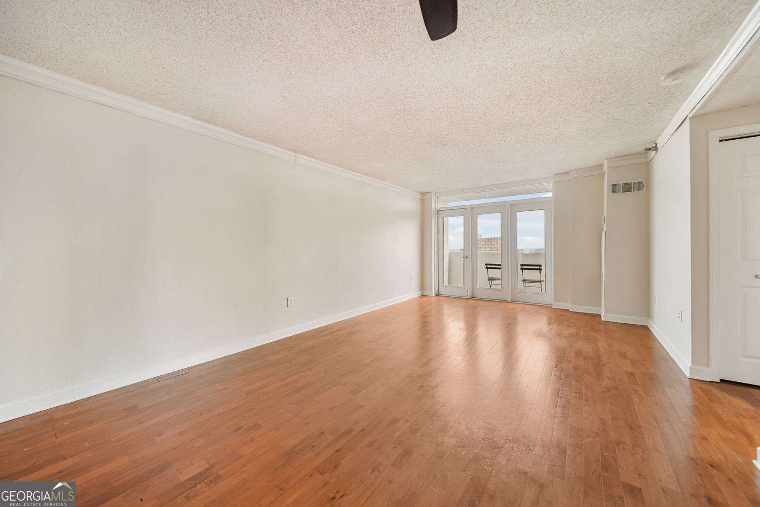 375 NE Ralph Mcgill Boulevard NE # 1402