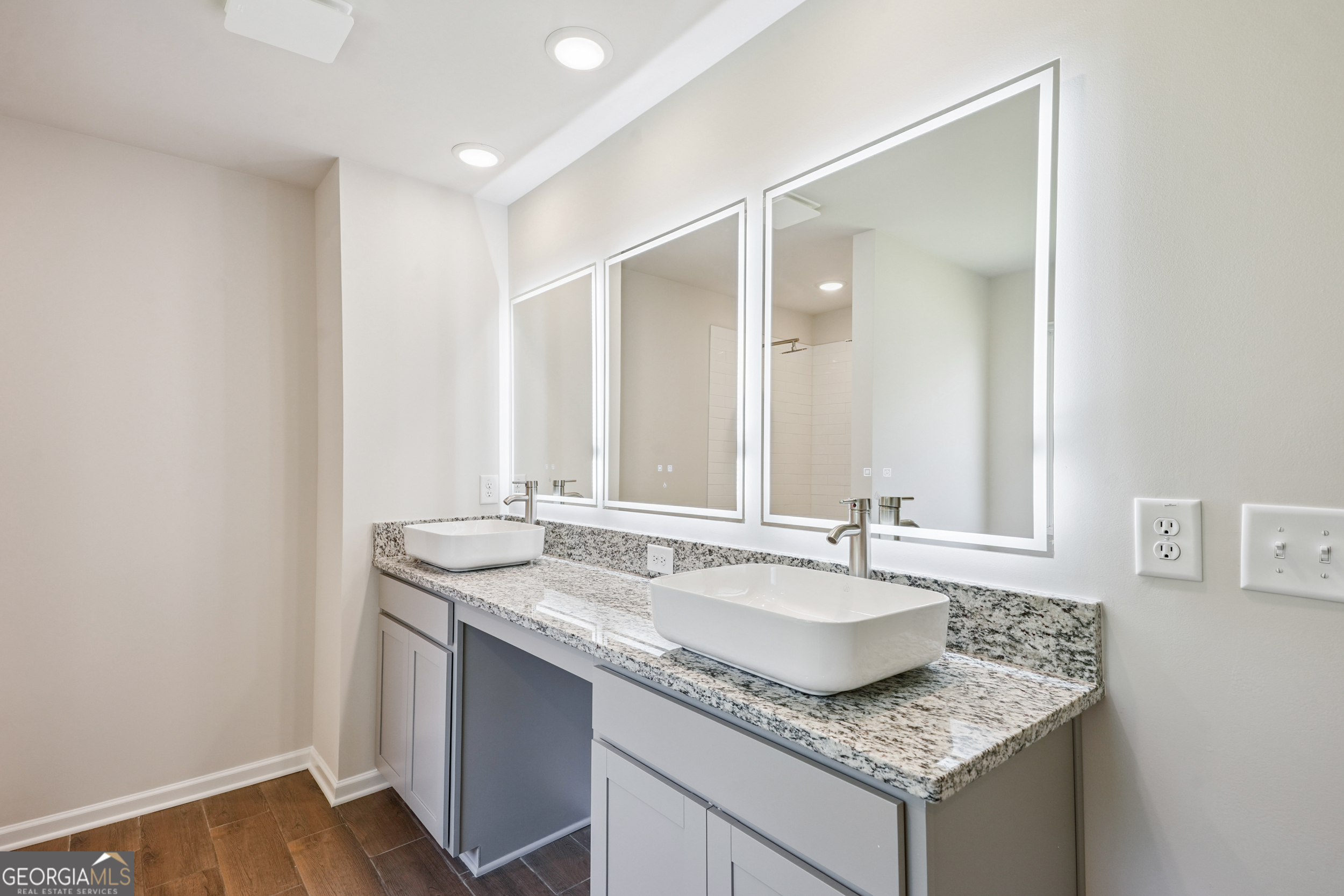 345 River Walk Farm Pkwy Lot 5 LOT 5