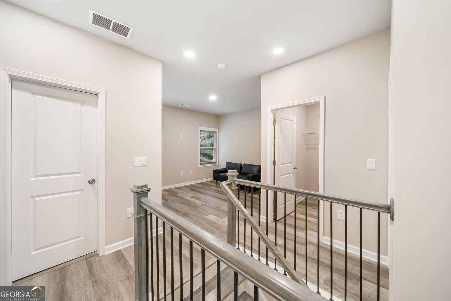 1107 Glen Chase Drive