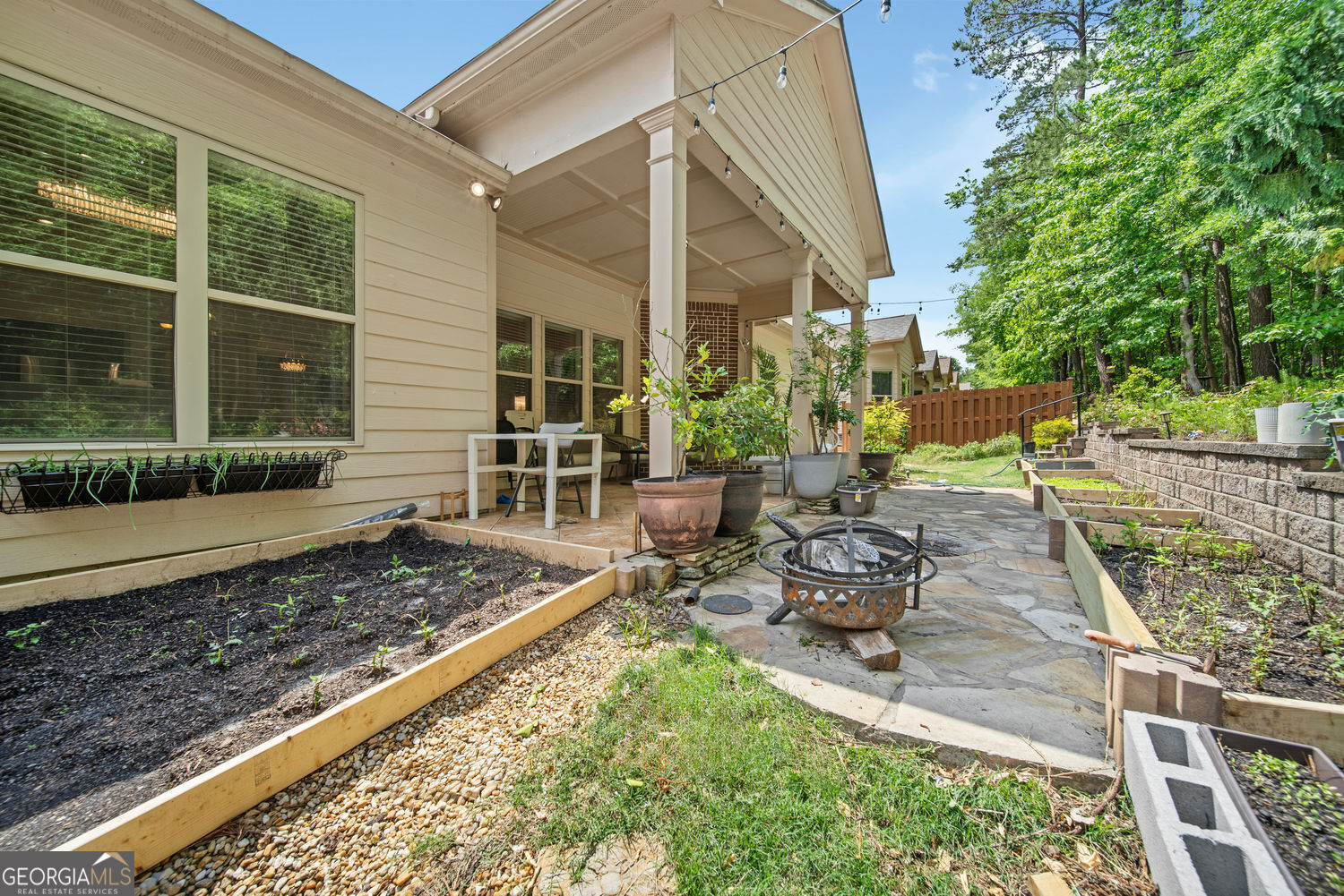 1867 Willoughby Drive, Buford