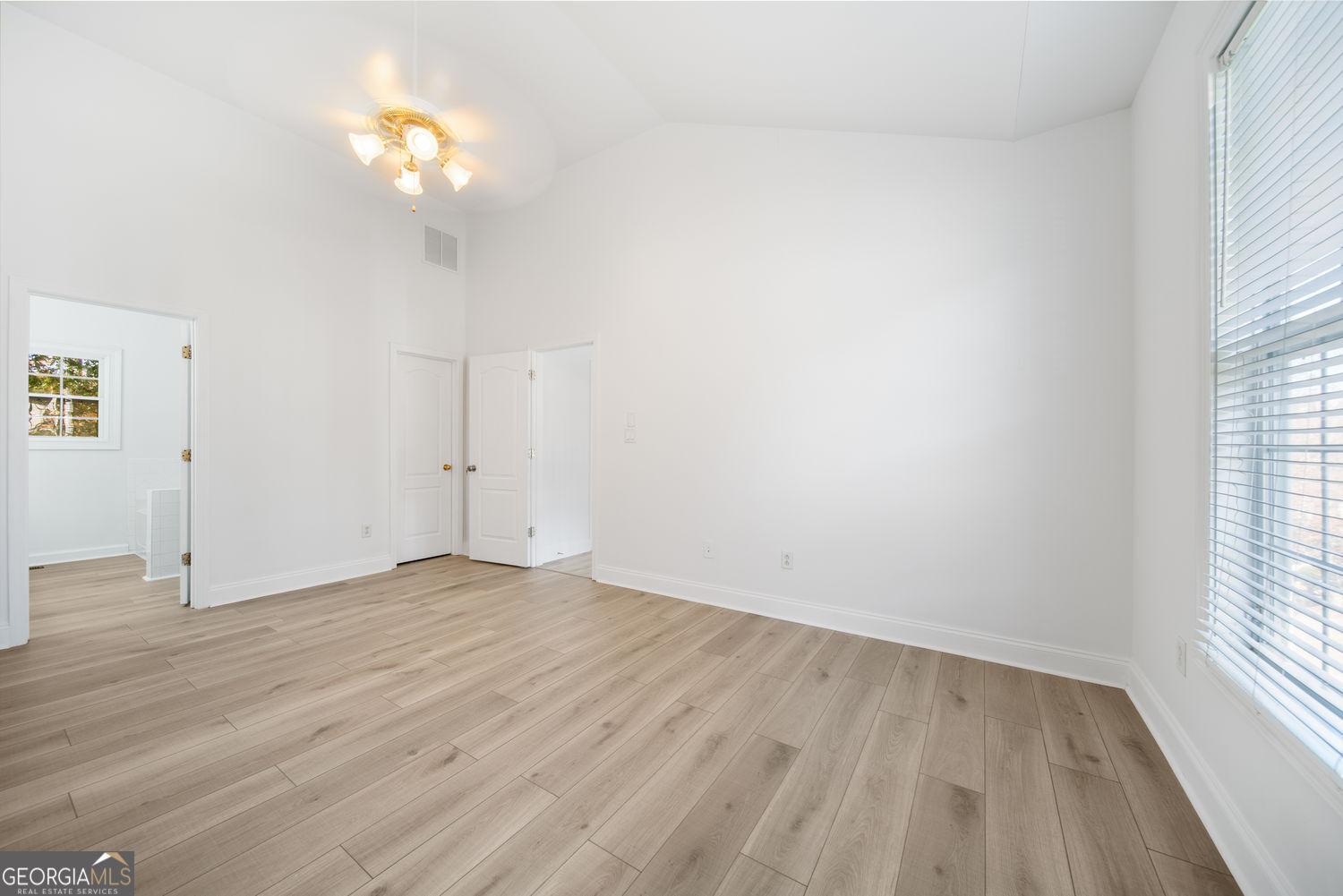 2140 Wildcat Cliffs Way