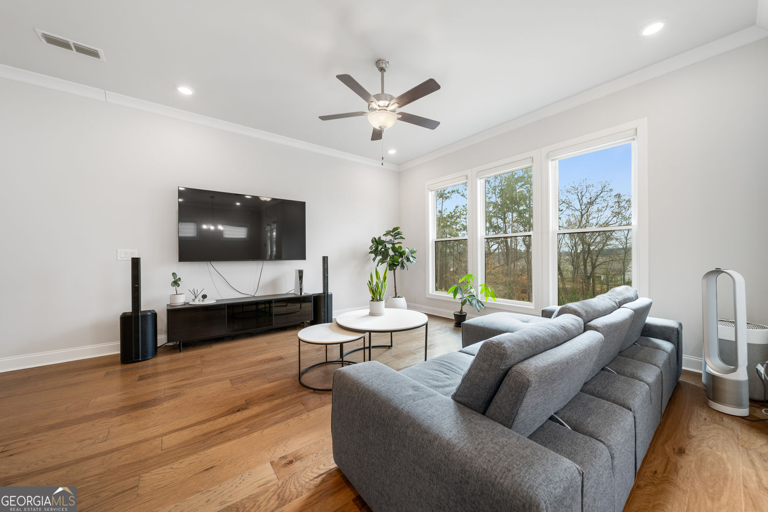 4469 Burton Bend Way