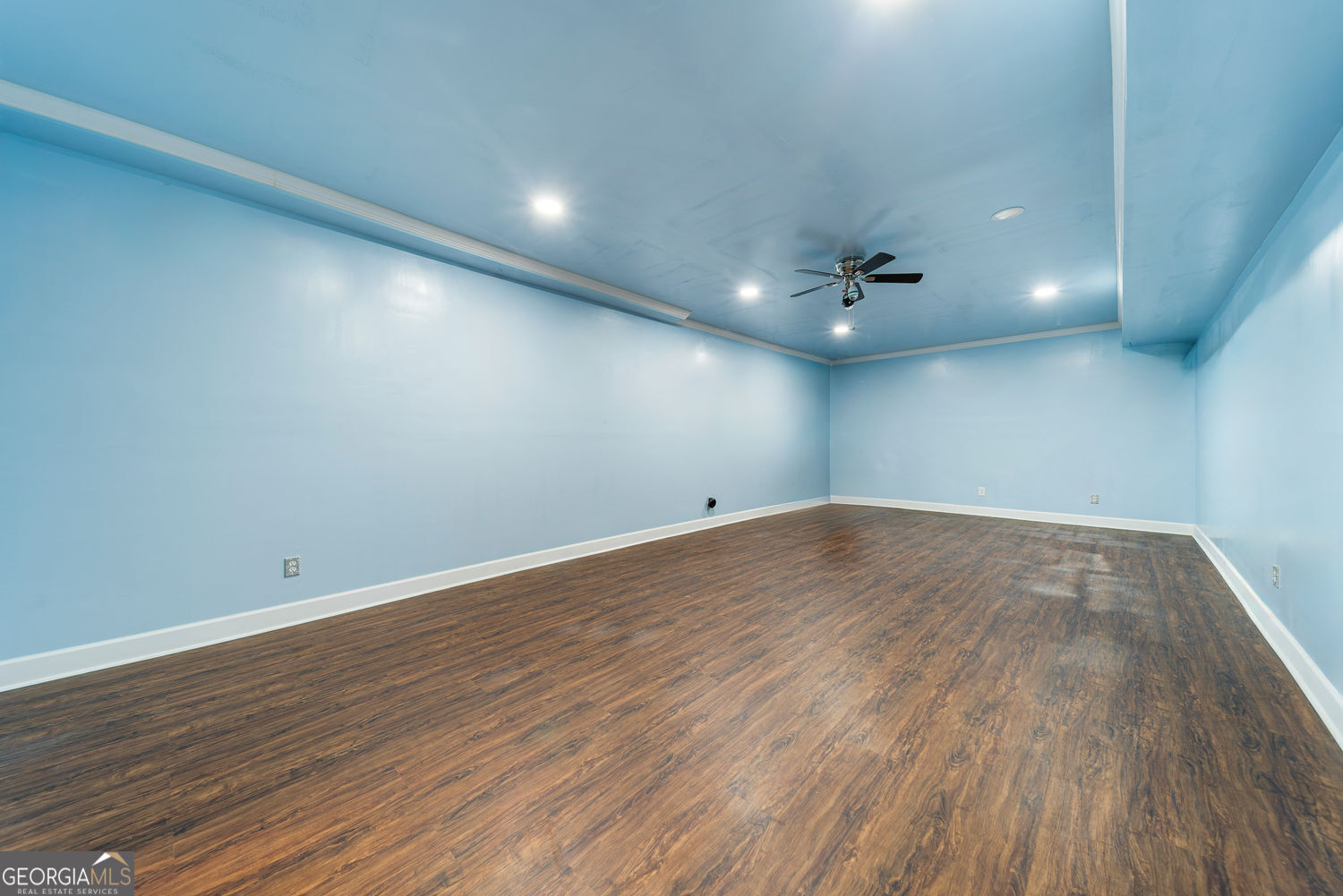 585 Settles Brook Court